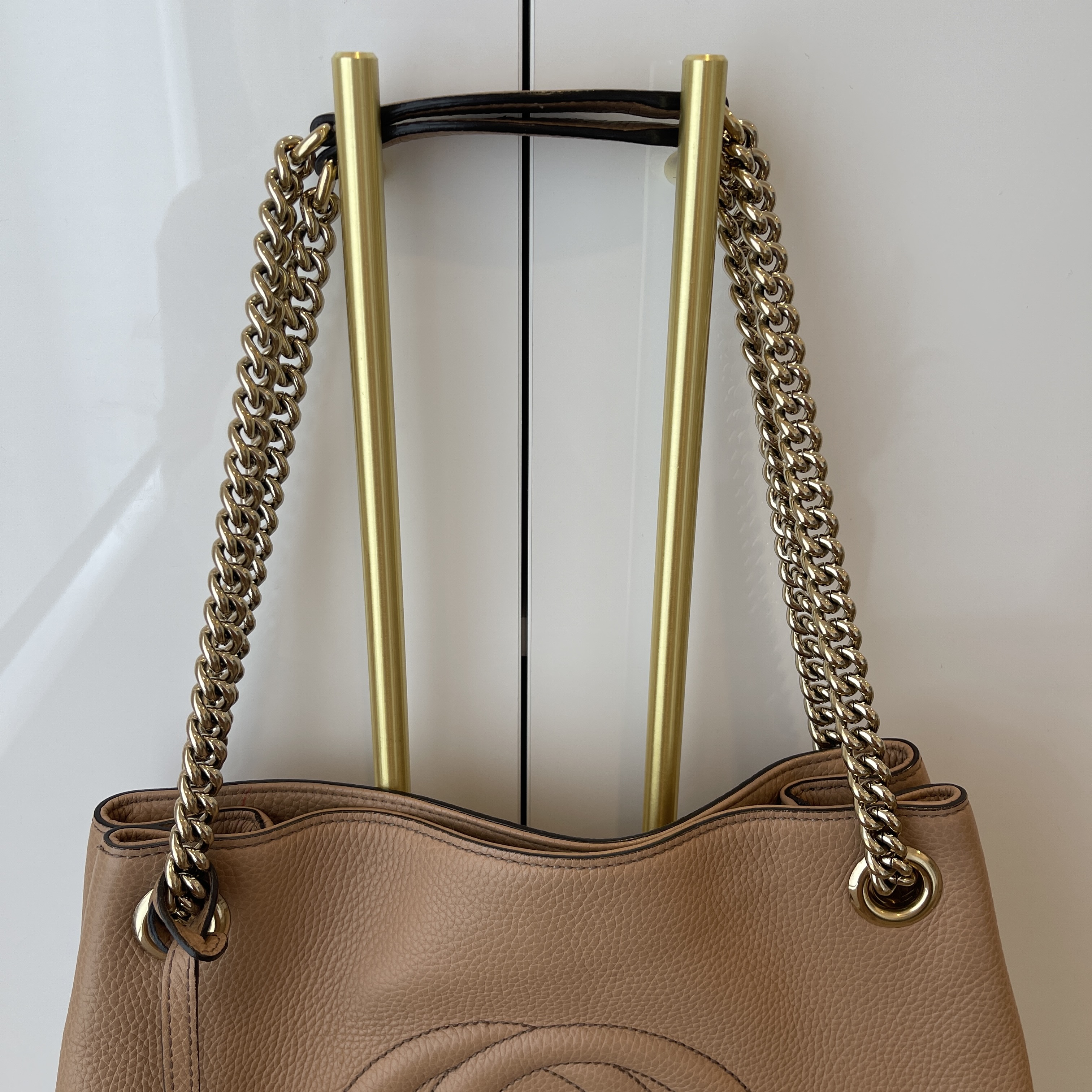 Chain Strap Shoulder Bag Beige