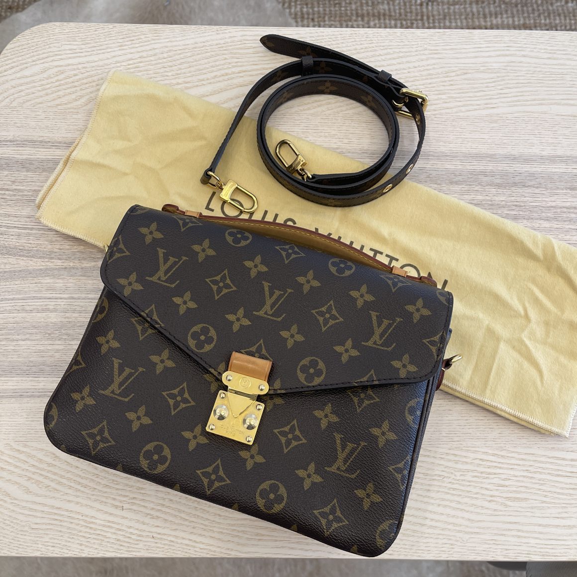 Louis vuitton best sale tas metis