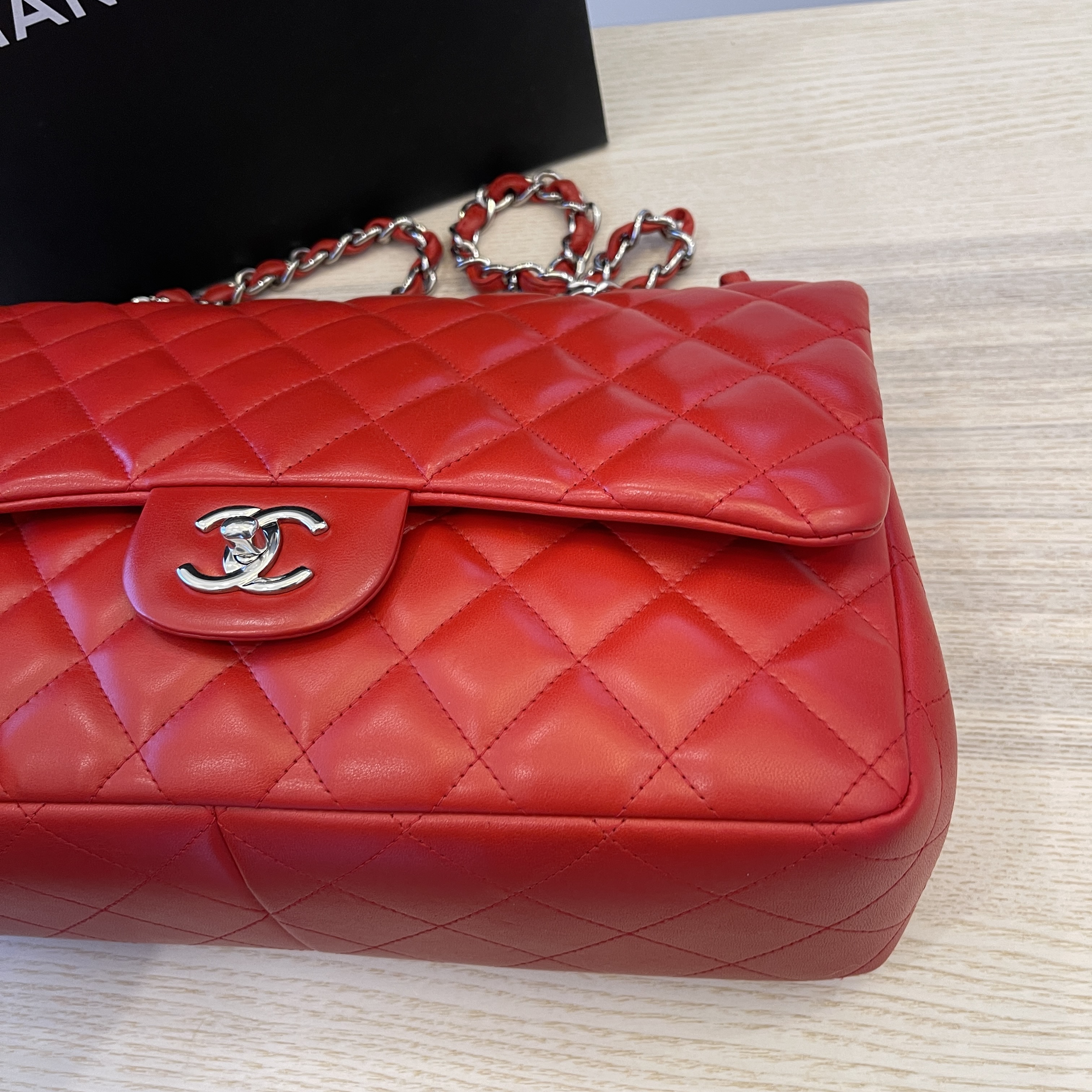 LAFAYETTE_CONSIGNMENT on Instagram: ↘️New Price↘️ Chanel Classic Wallet on  Chain-Red Leather Type: Lambskin Hardware: Silver Tone Serial number:  16xxxxxx(Year 2012) Condition: 9 Comes With: Entrupy Size (W/H/D):  18.5x12x2cm Lafaye