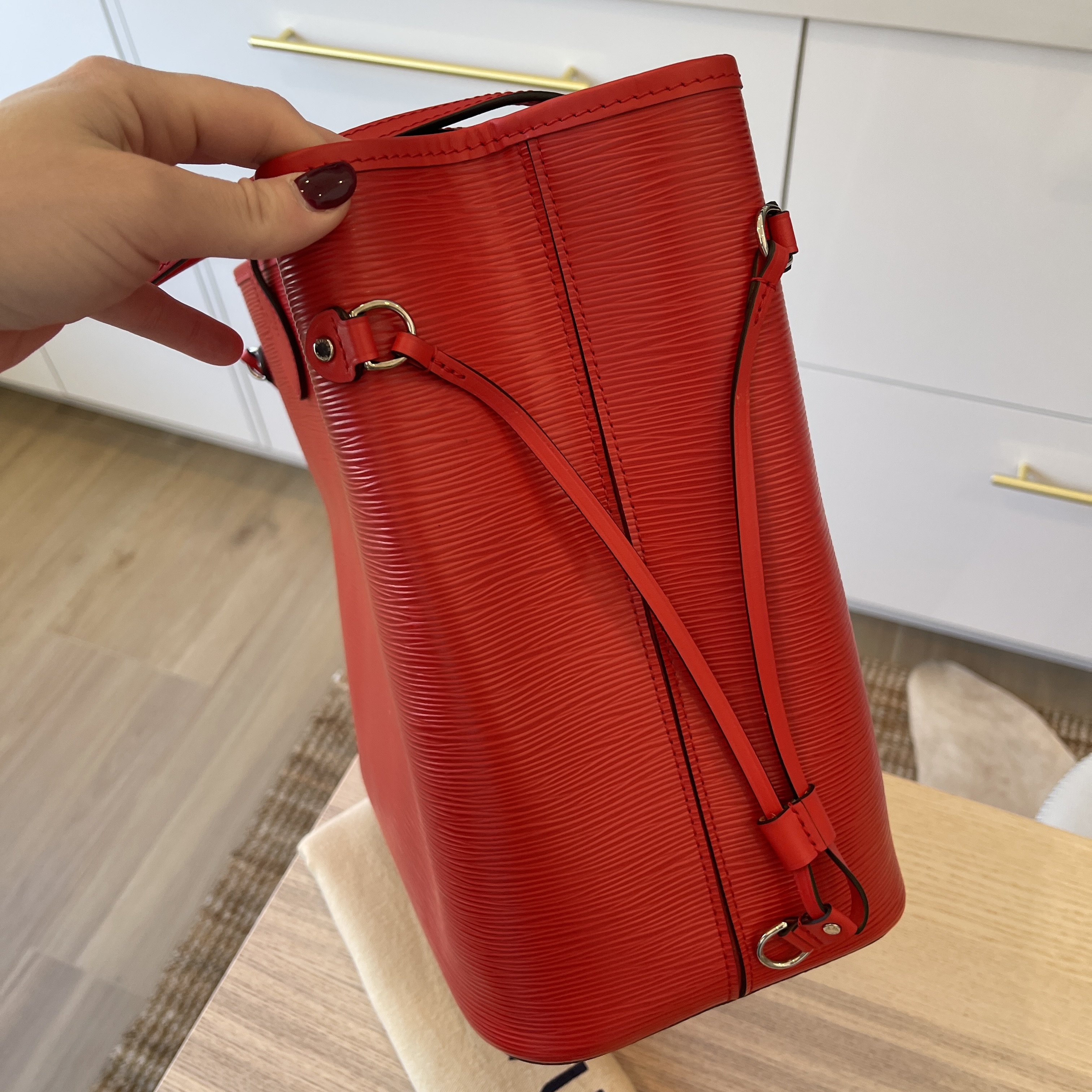 Louis Vuitton Red Epi Neverfull MM For Sale at 1stDibs