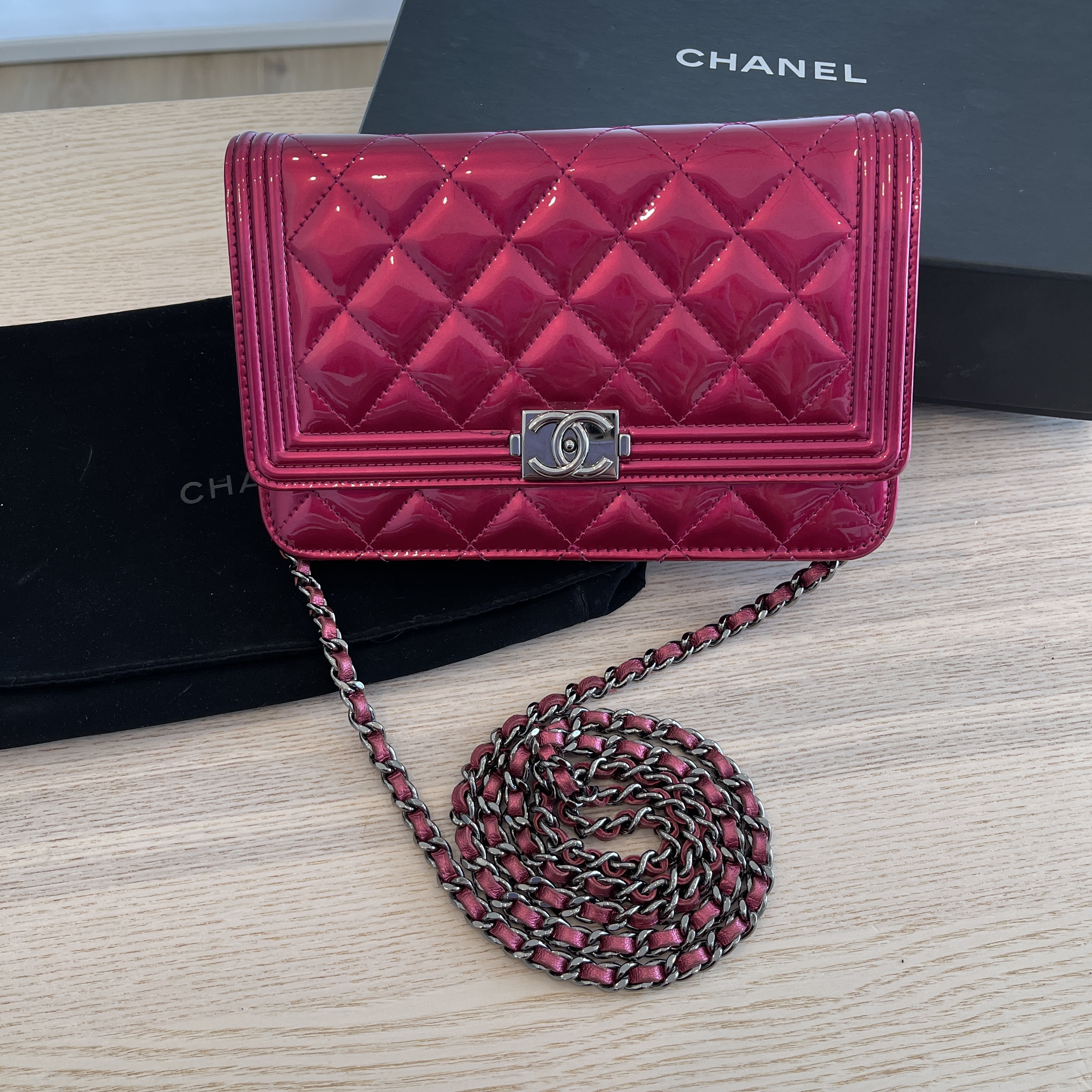 OOTD feat. the Chanel Wallet on Chain (WOC) in light patent pink