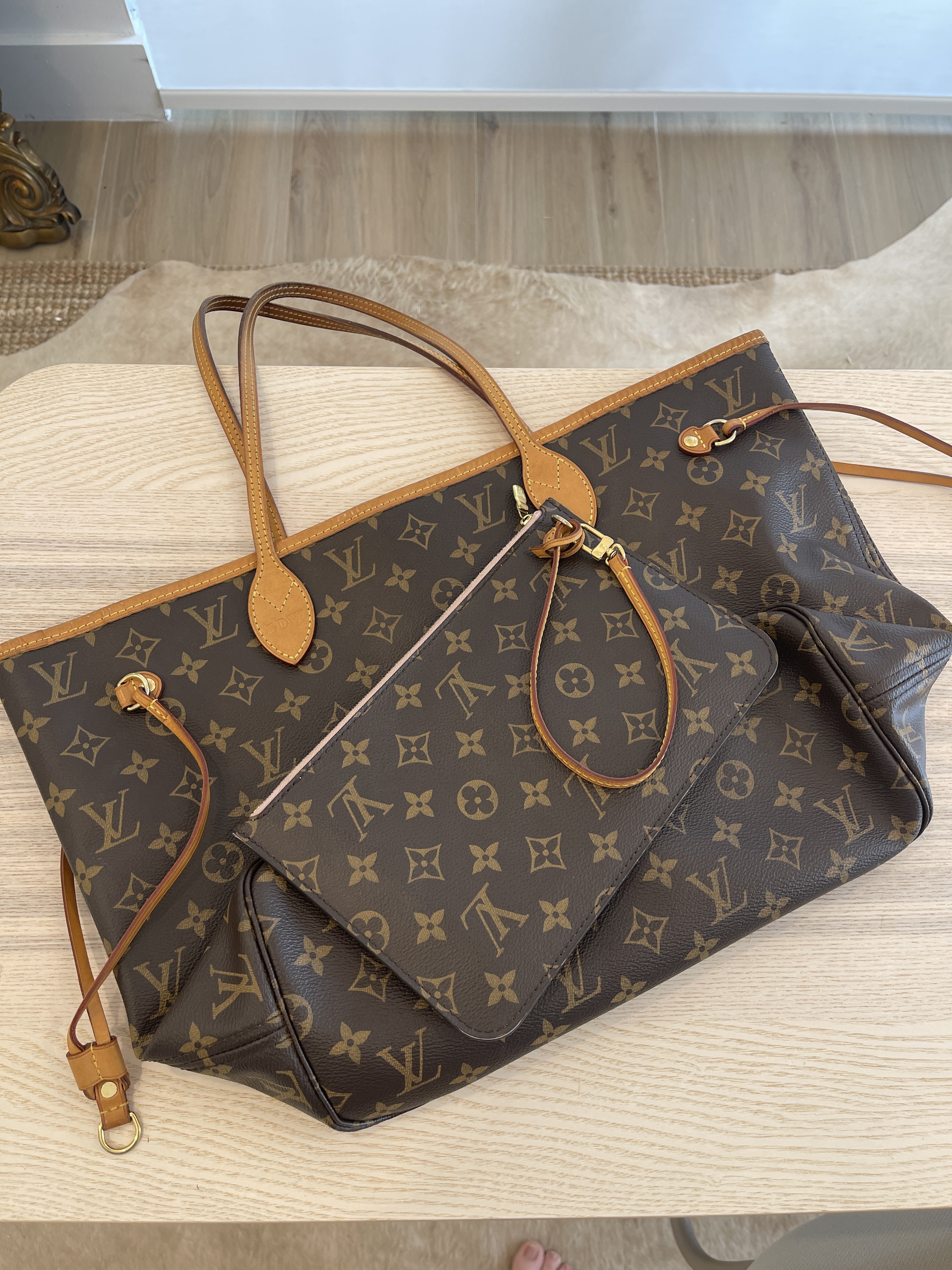 Louis Vuitton - LV Neverfull MM In Rose Ballerine With Quality Bag