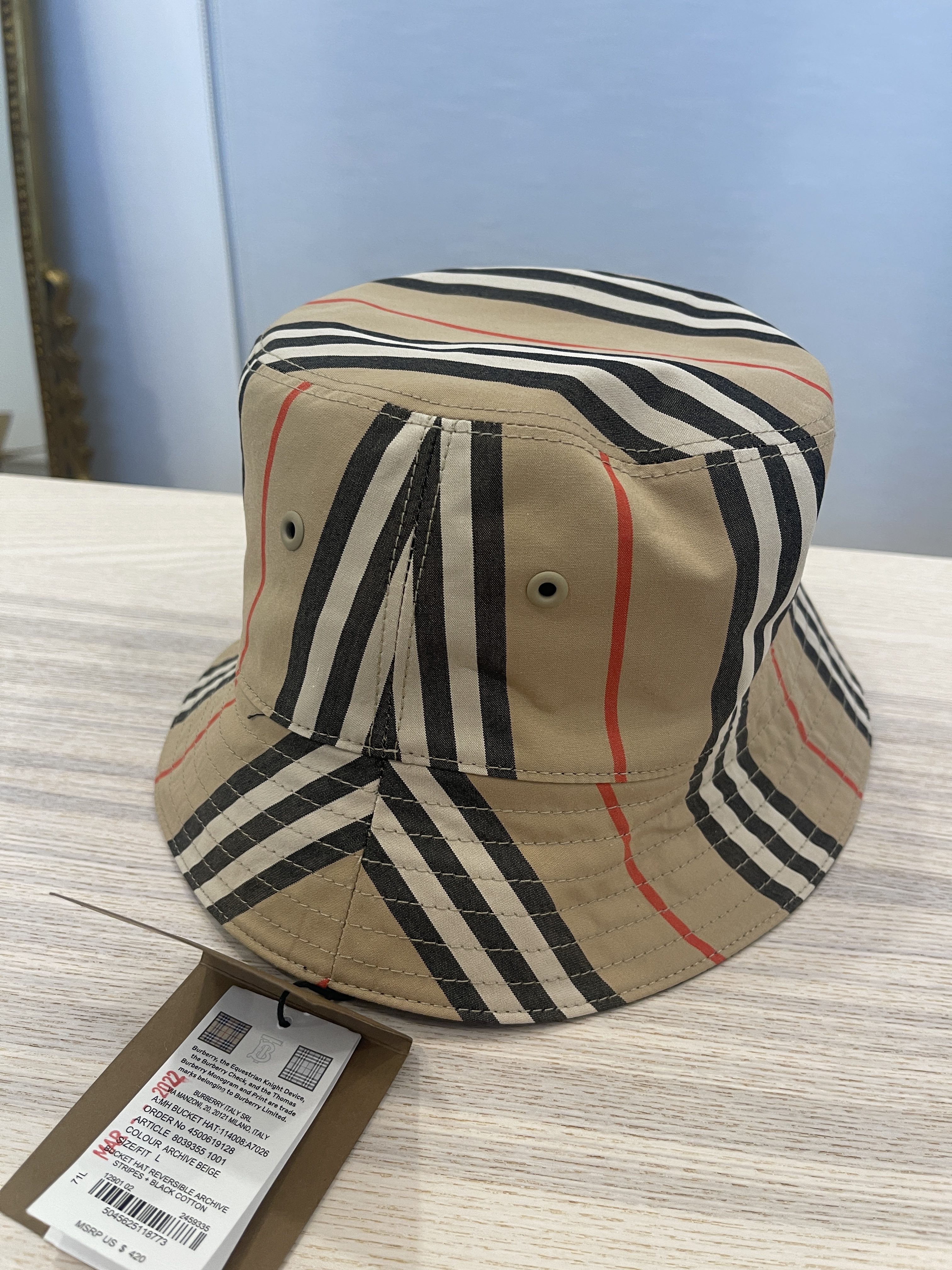 Burberry Vintage Check Bucket Hat Medium – Sacdelux