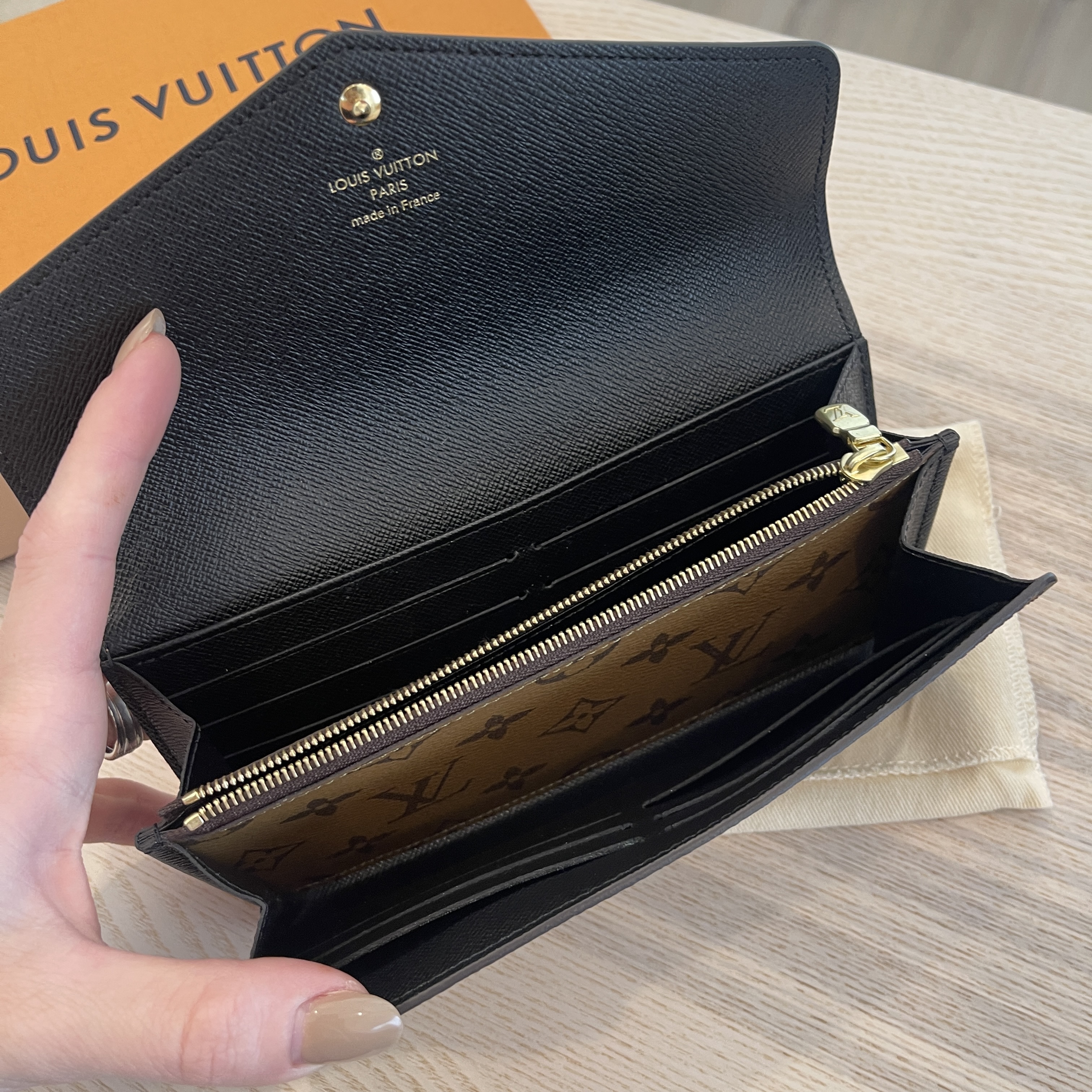 Louis Vuitton Sarah Wallet NM Limited Edition Patches Monogram