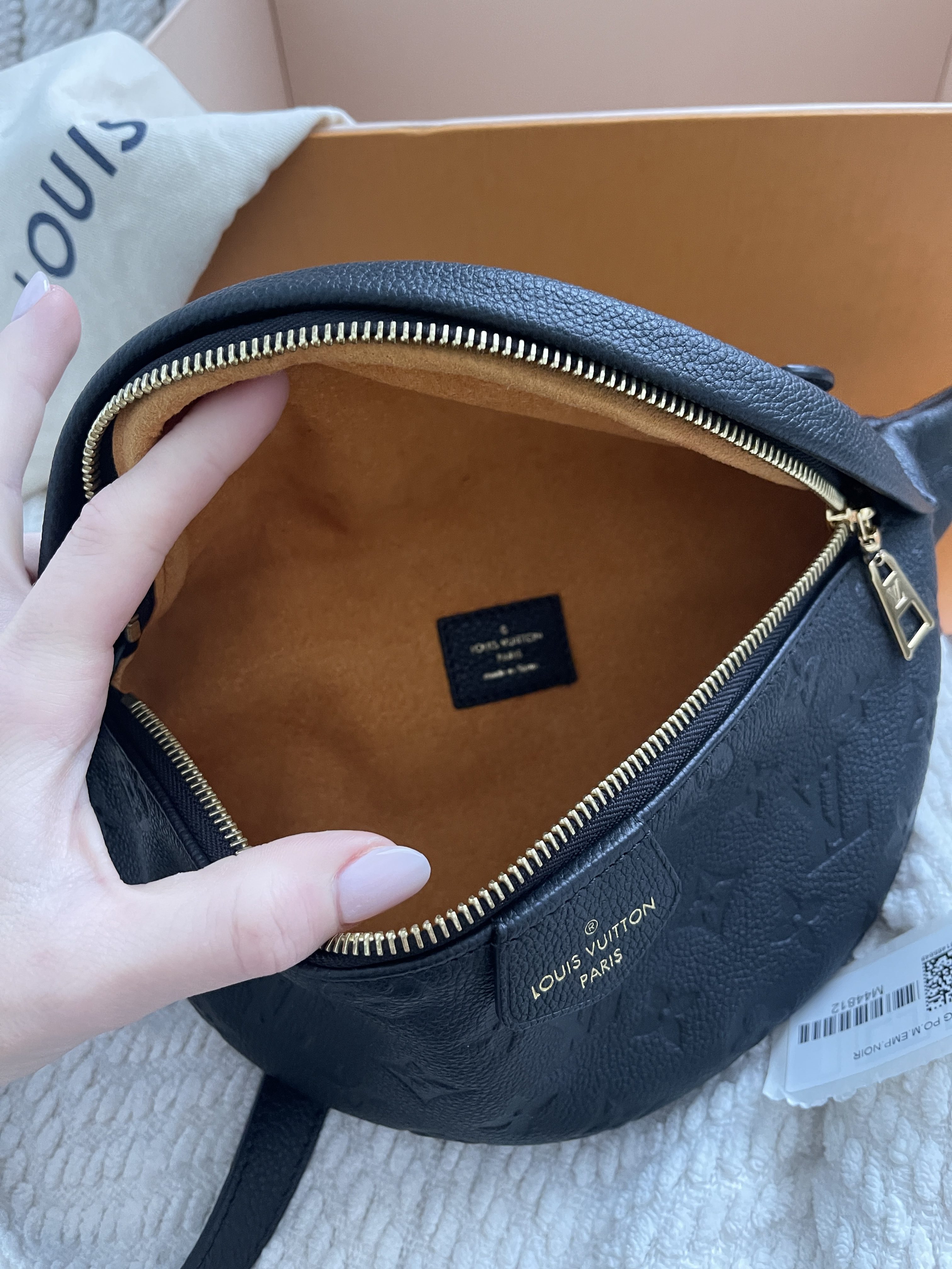 Louis Vuitton M44812 LV Bumbag in Black Monogram Empreinte leather Replica  sale online ,buy fake bag
