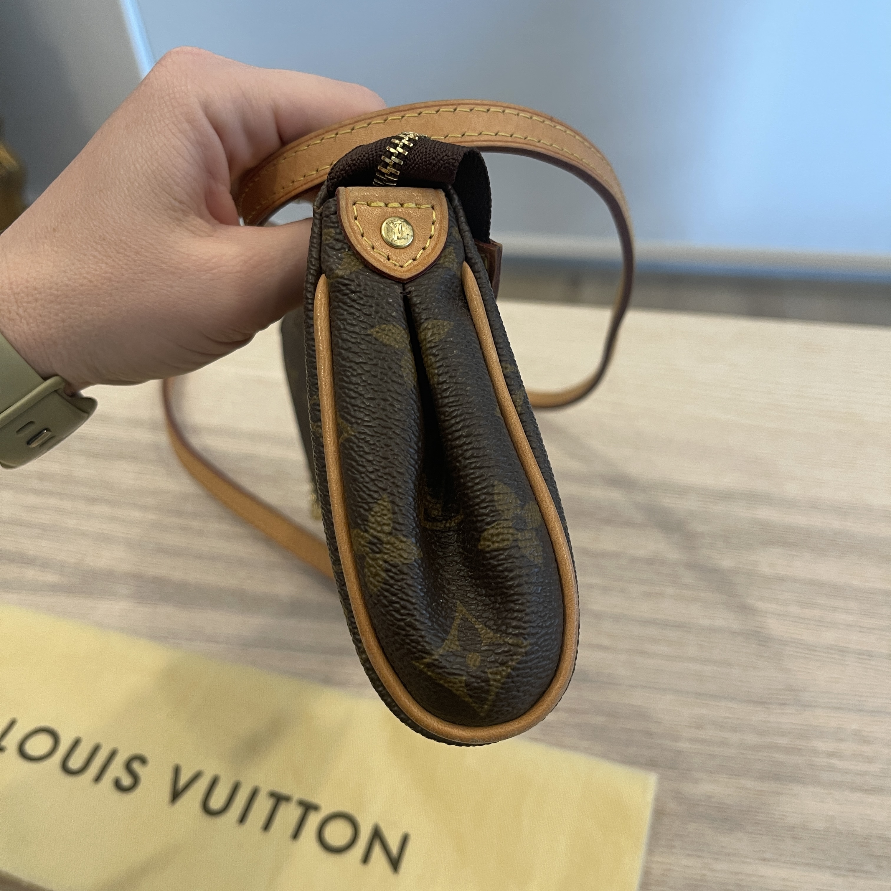 Passion4Fashion E - boutique -  bag #louisvuitton eva bag #knitter #knittereu