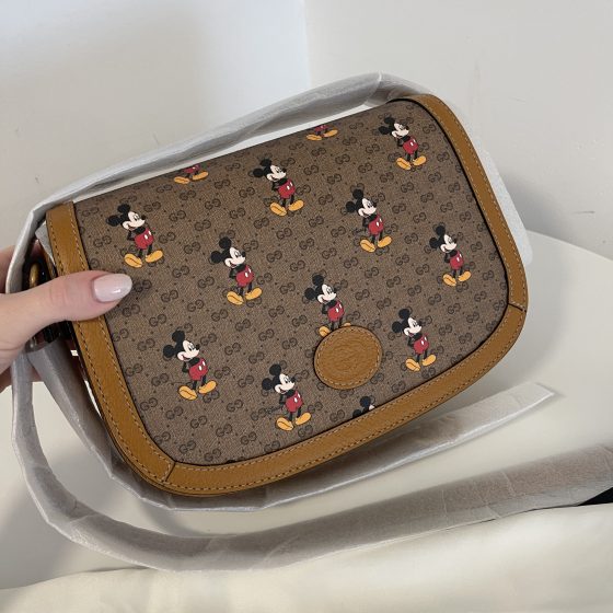 (WMNS) GUCCI x Disney Mickey Prints Single Shoulder Bag Light Brown  602536-HWUBM-8559