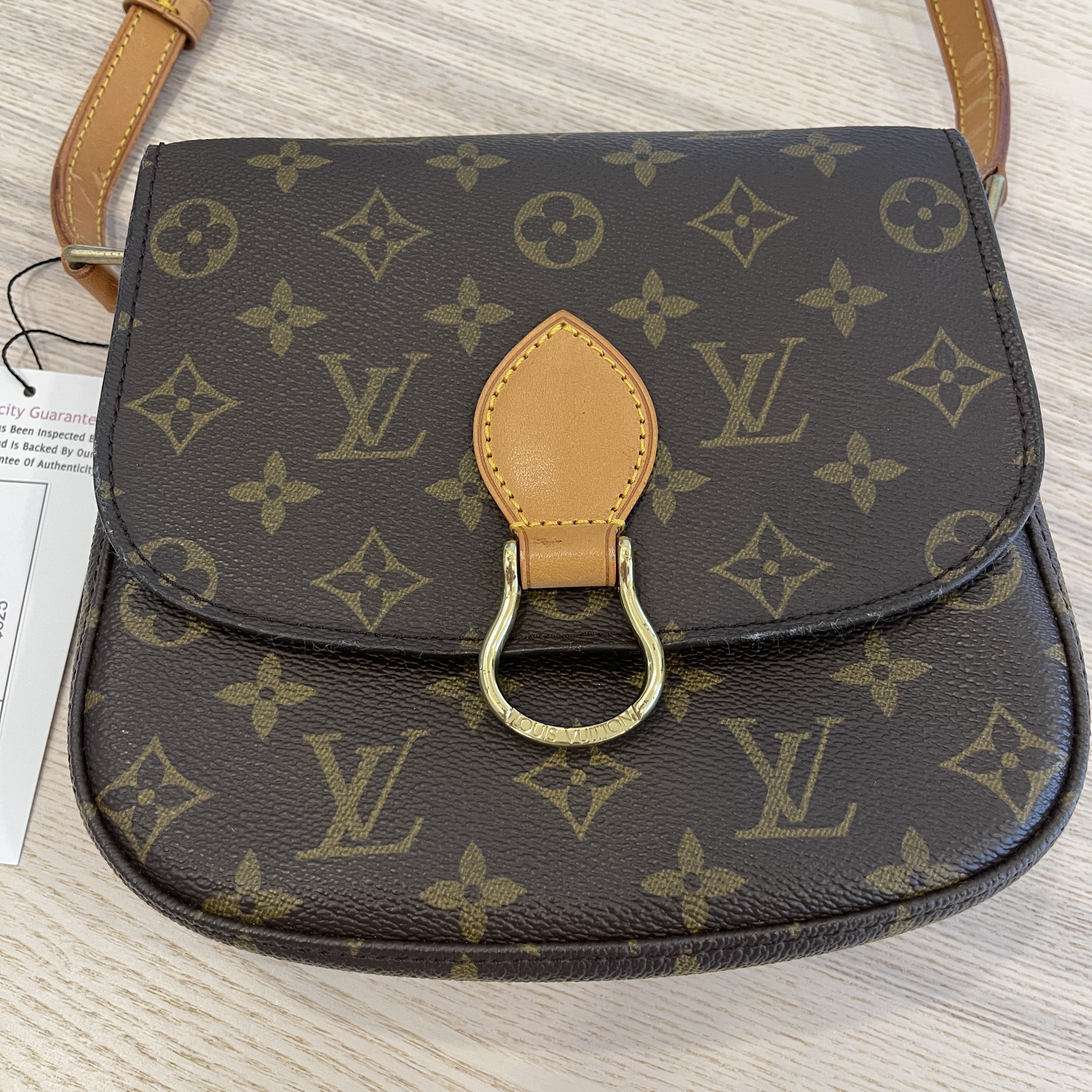 Three on One Bachelor Monday! This Louis Vuitton Saint Cloud comes in  three sizes and is the p…