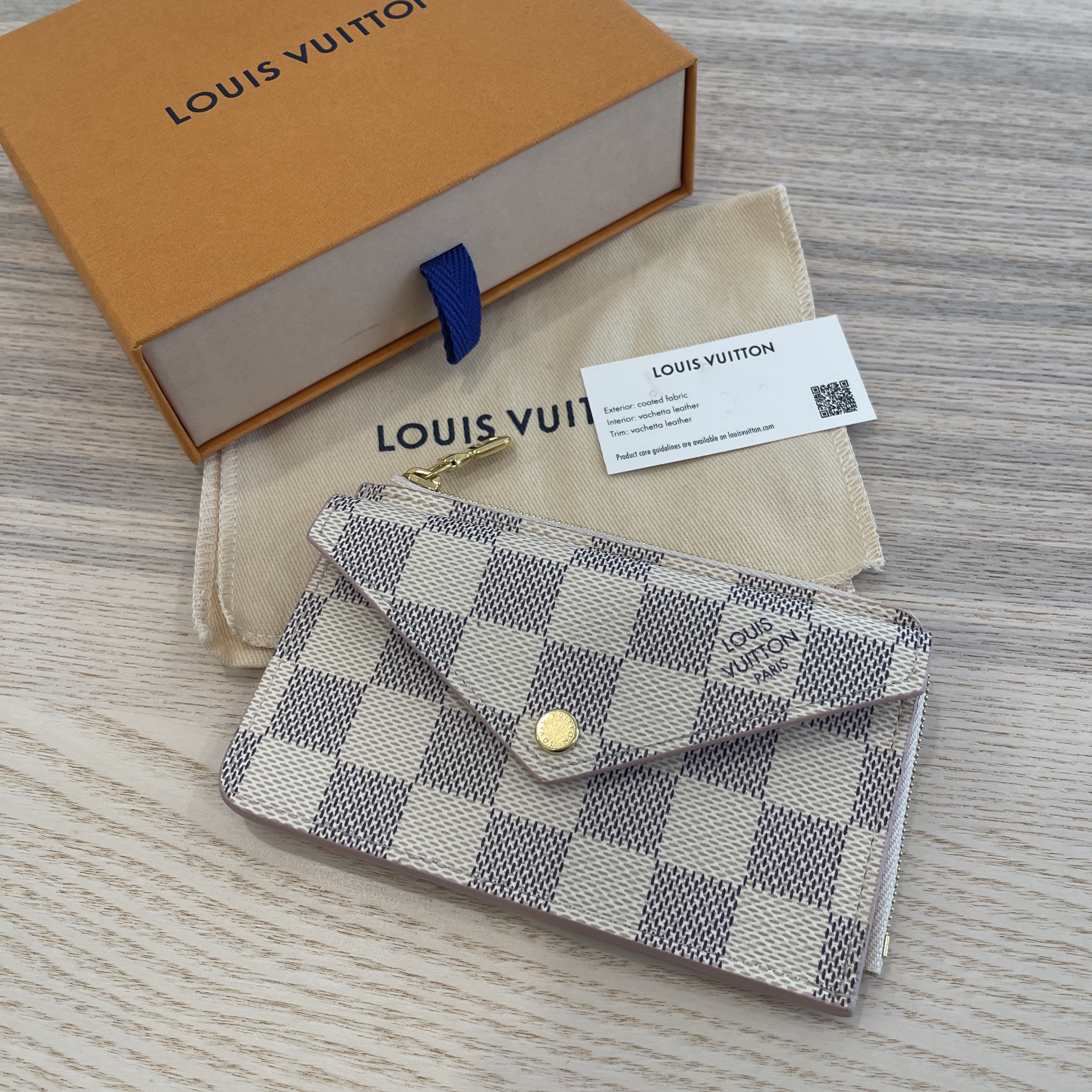 Louis Vuitton Daily Card Holder Damier Azur Rose Ballerine in