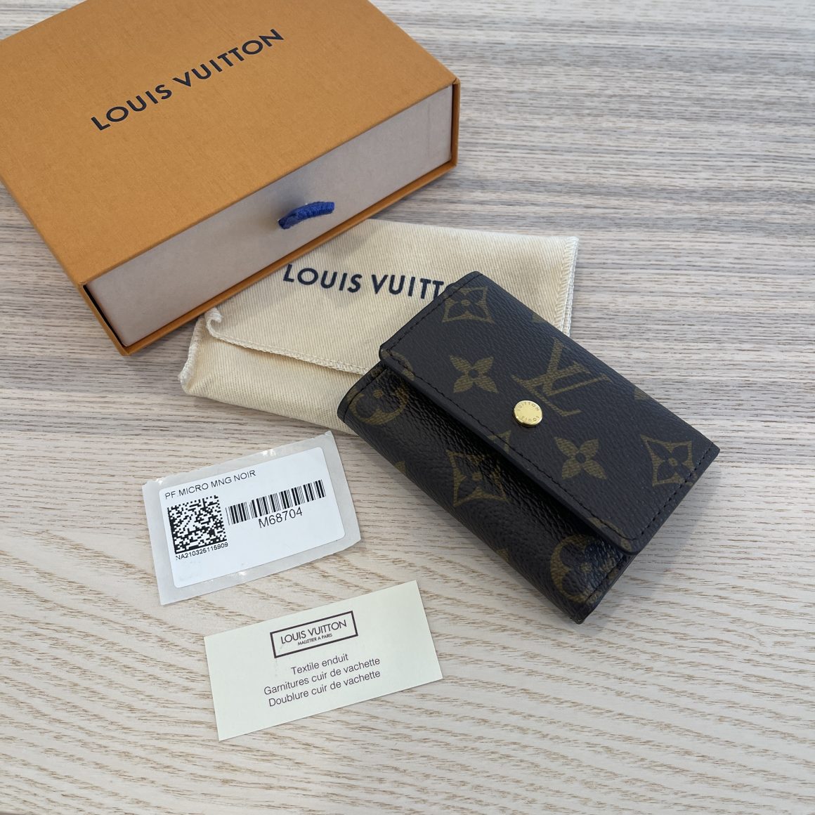 Micro Wallet Monogram Canvas - Louis Vuitton