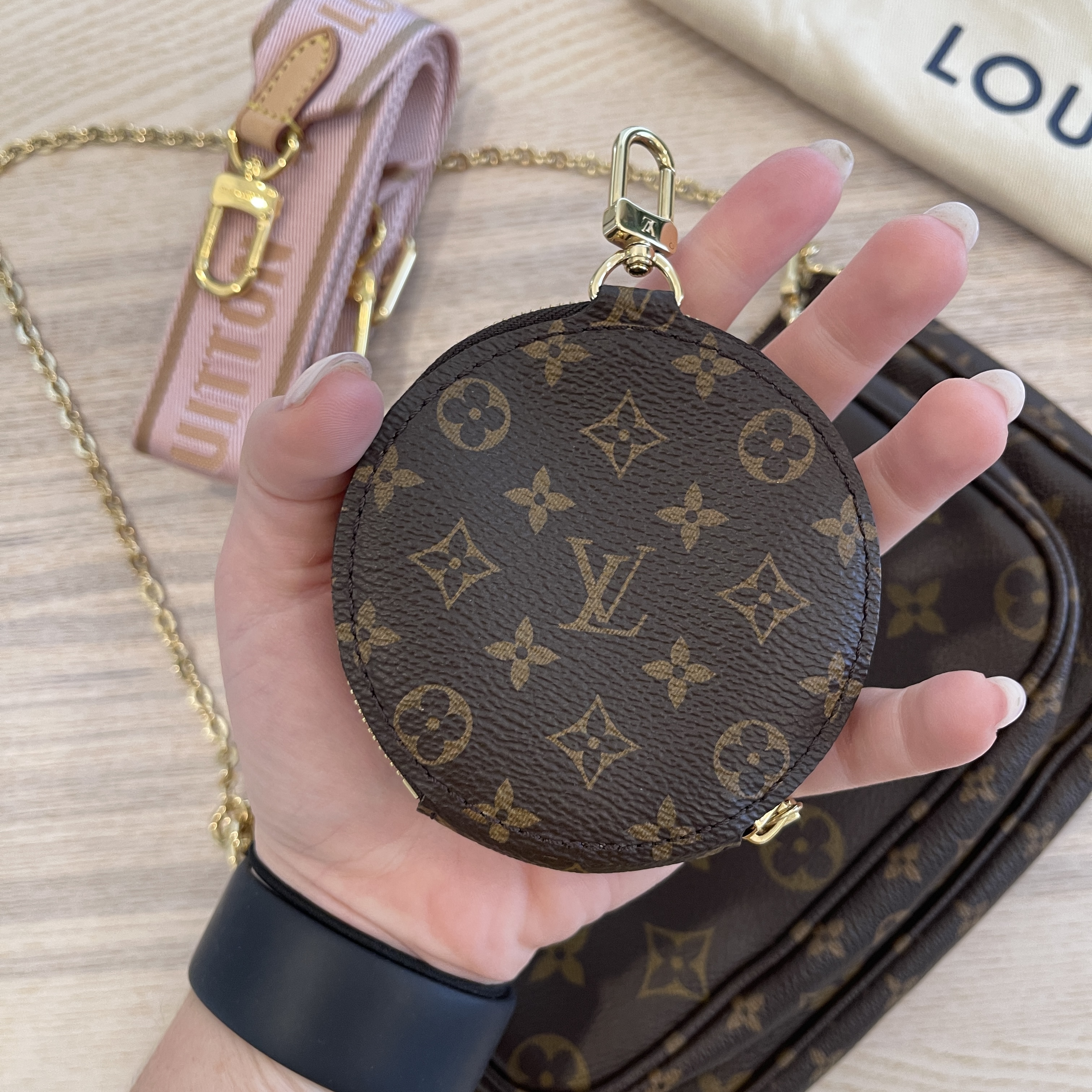 Louis Vuitton Multi-Pochette Accessoires 'My LV World Tour' - BAGAHOLICBOY