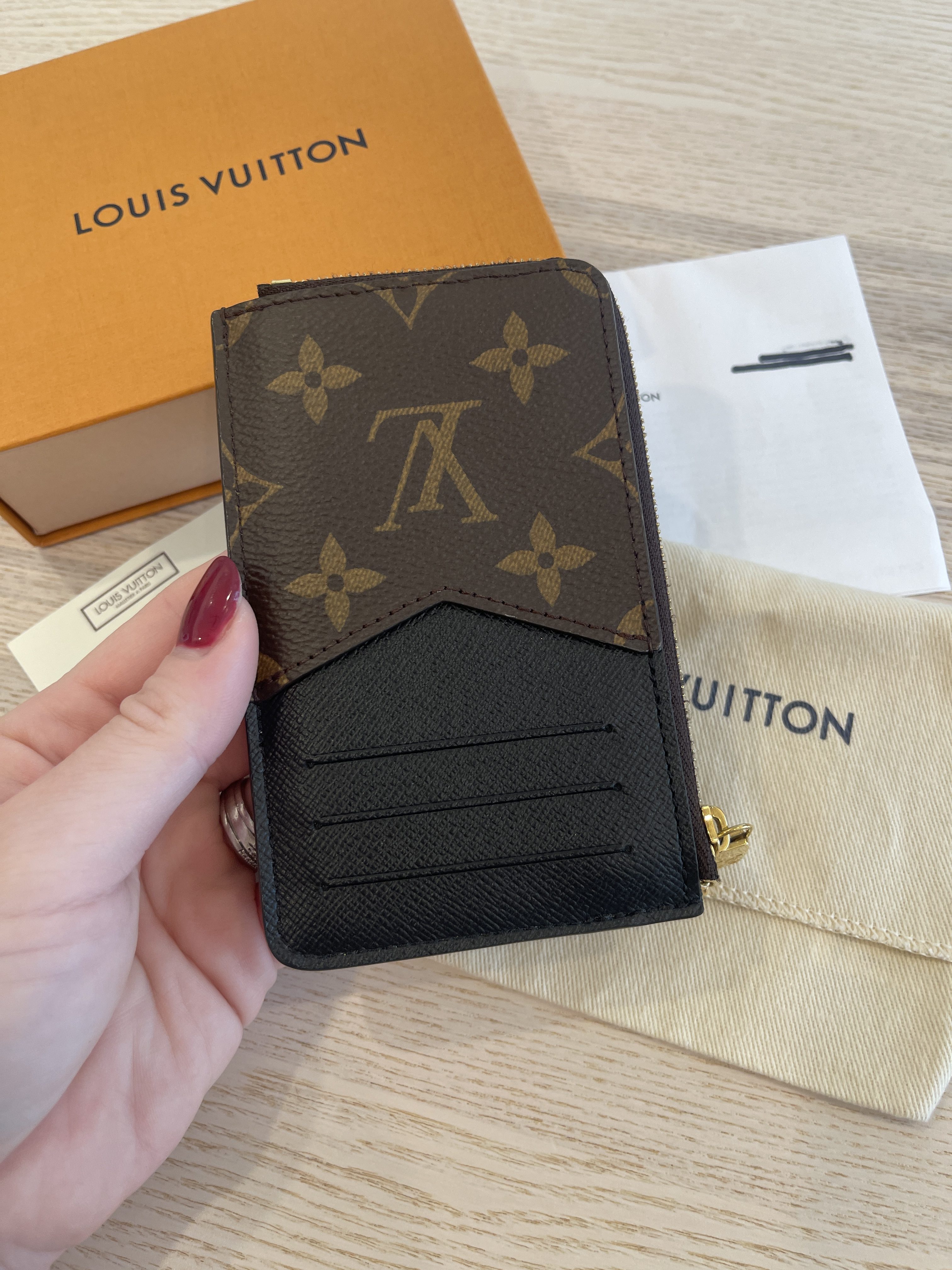 Shop Louis Vuitton 2022 SS Card Holder Recto Verso (N60498, M69431) by  pipi77