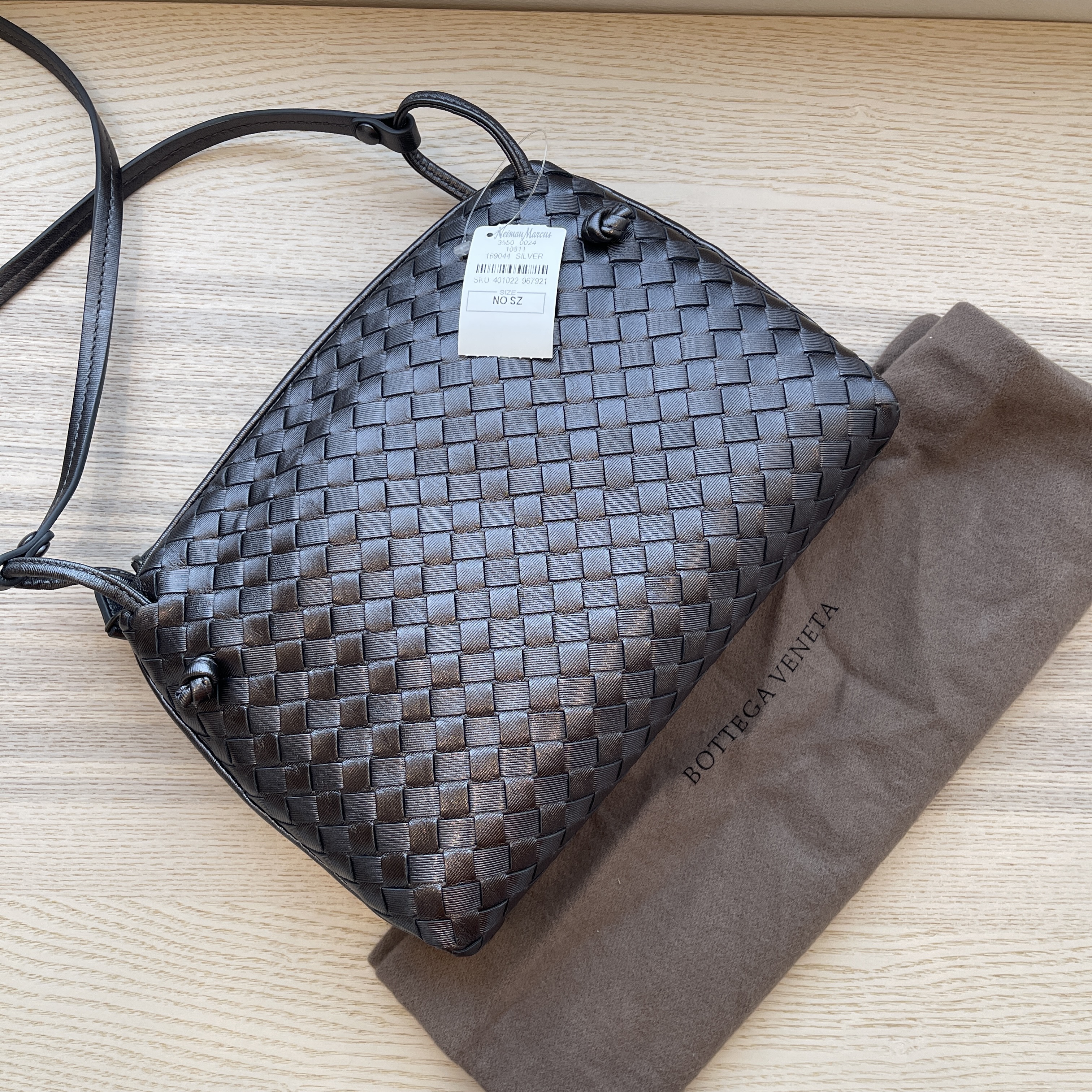 Bottega Veneta Medium Nodini Intrecciato Leather Shoulder Bag
