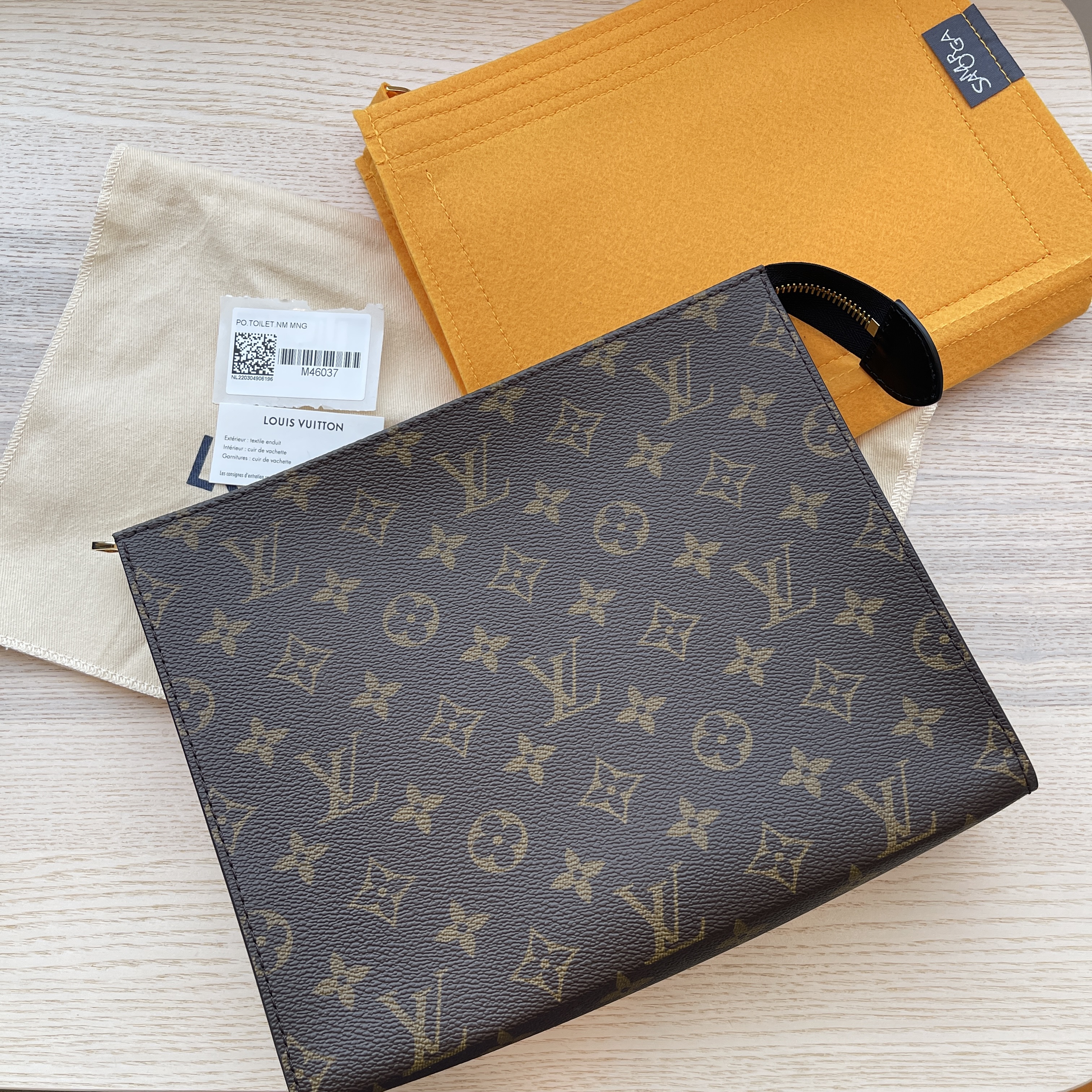 Louis Vuitton - Poche Toilette MMToiletry Bag - Monogram - Men - Luxury