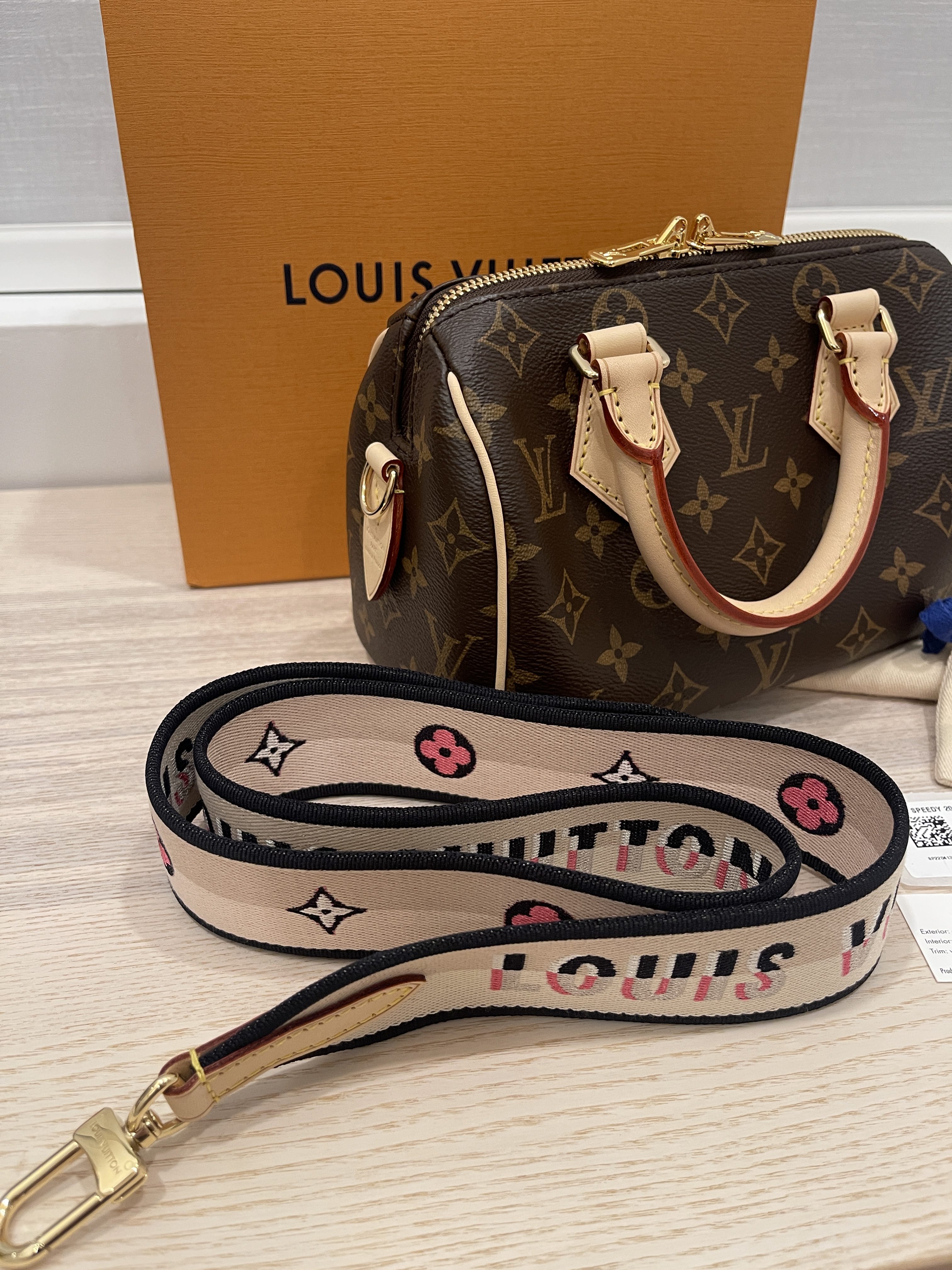10 Strap Options + Charms with Mod Shots, Louis Vuitton Speedy 20  Bandouliere Monogram