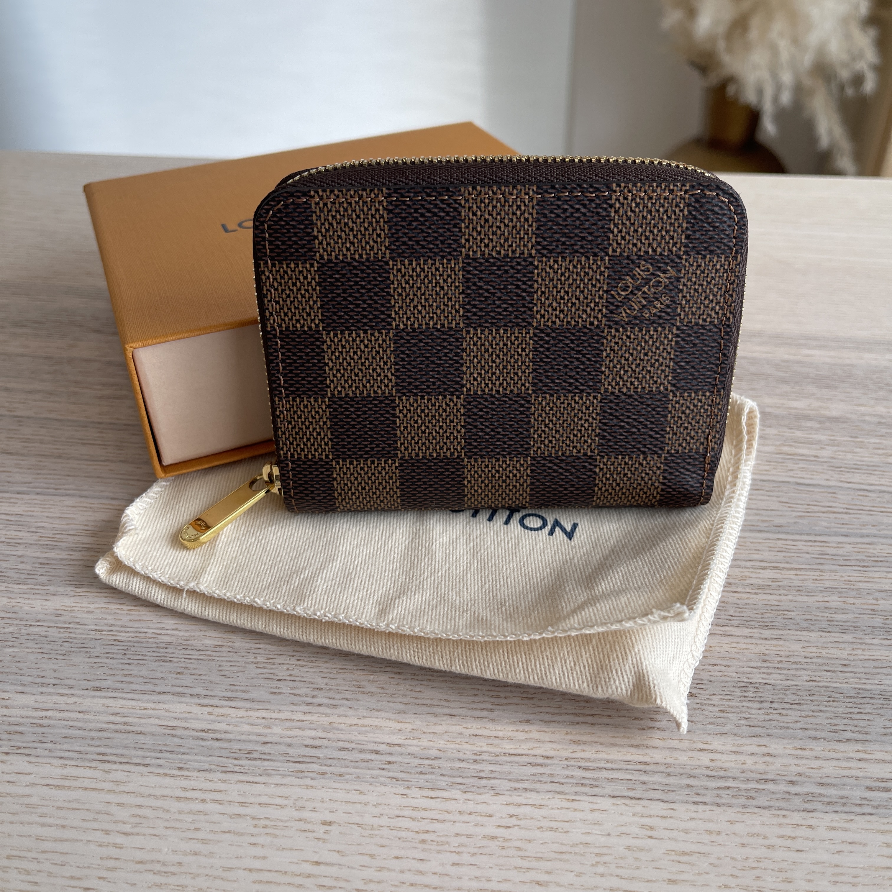 Zippy Coin Purse Ostrich Leather - Women - Small Leather Goods | LOUIS  VUITTON ®