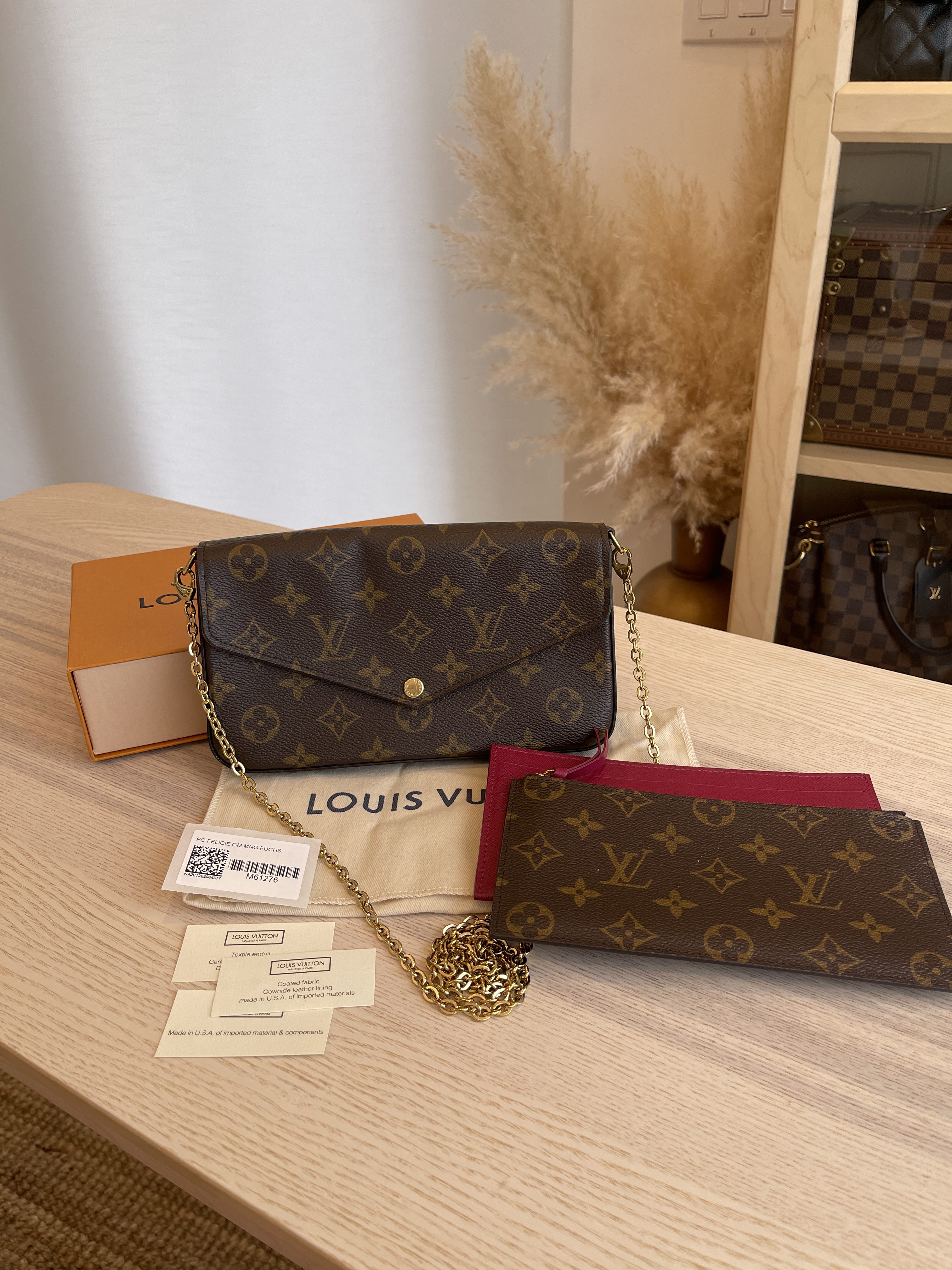 Louis Vuitton Pochette Felicie Monogram Fuchsia Lining