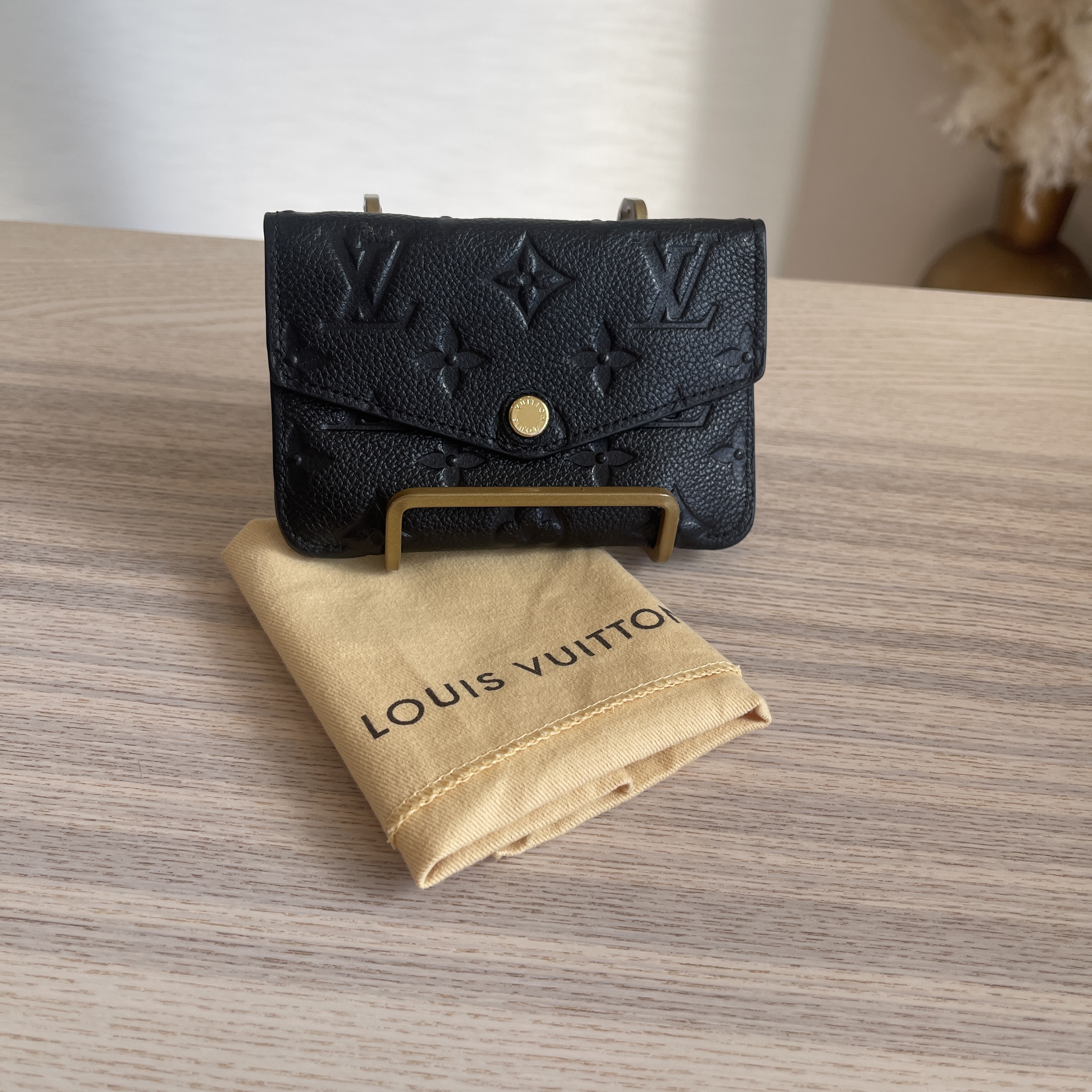 Louis Vuitton Key Pouch in Noir Empreinte - SOLD