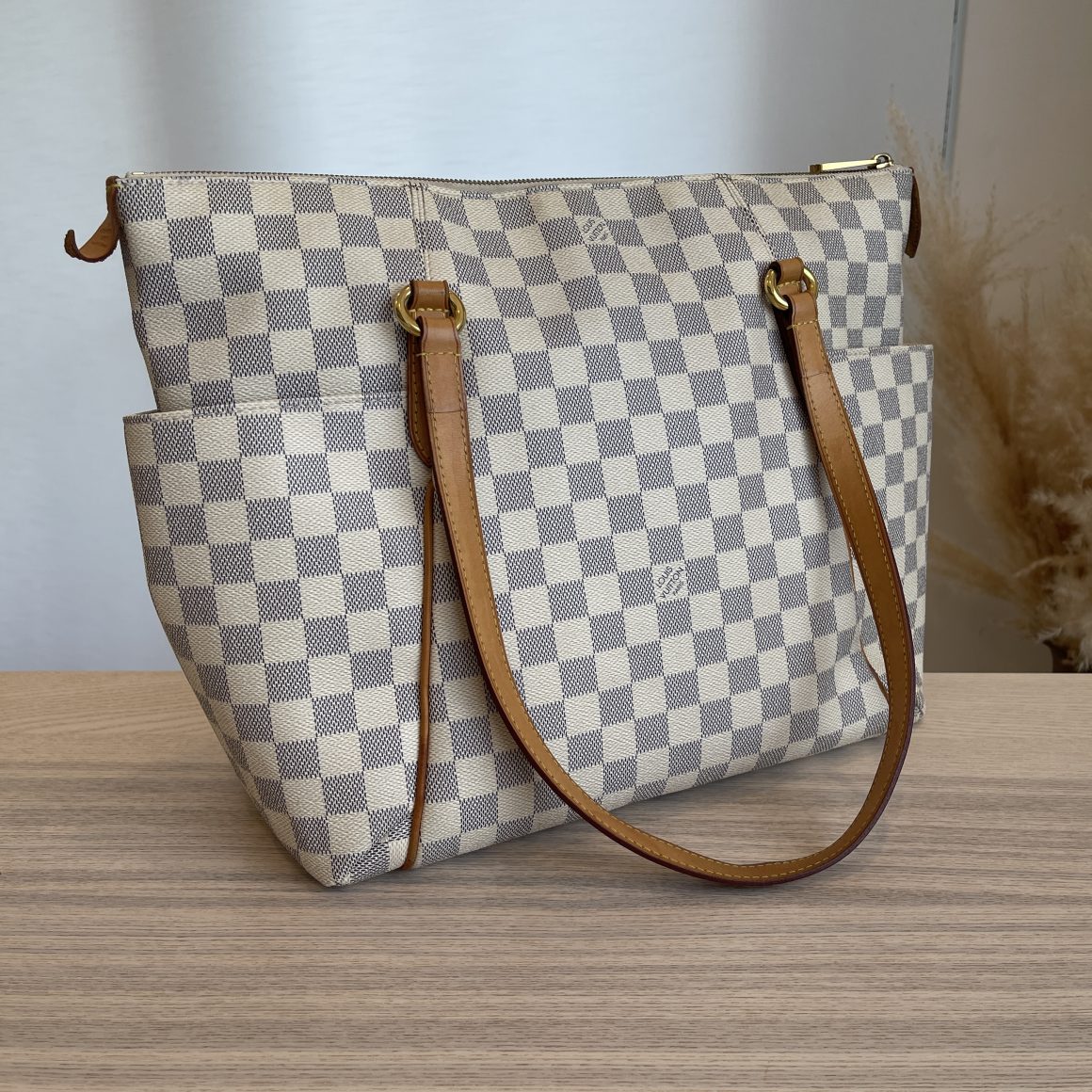 Louis Vuitton totally MM damier azur – Lady Clara's Collection