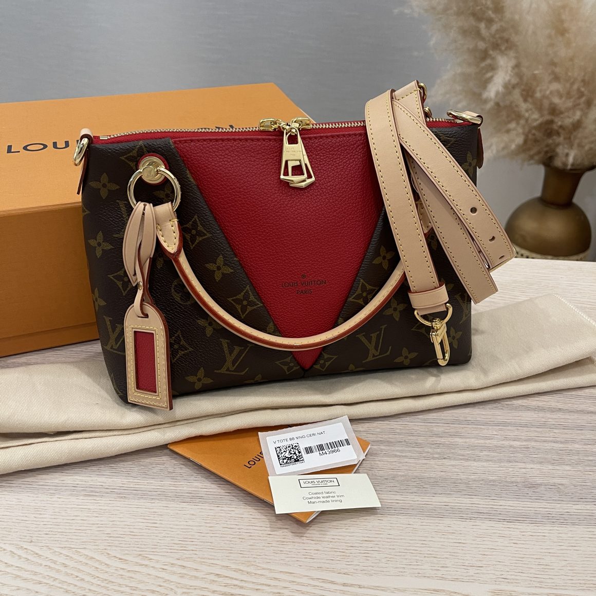 Louis Vuitton 2019 Monogram V Tote BB - Brown Satchels, Handbags