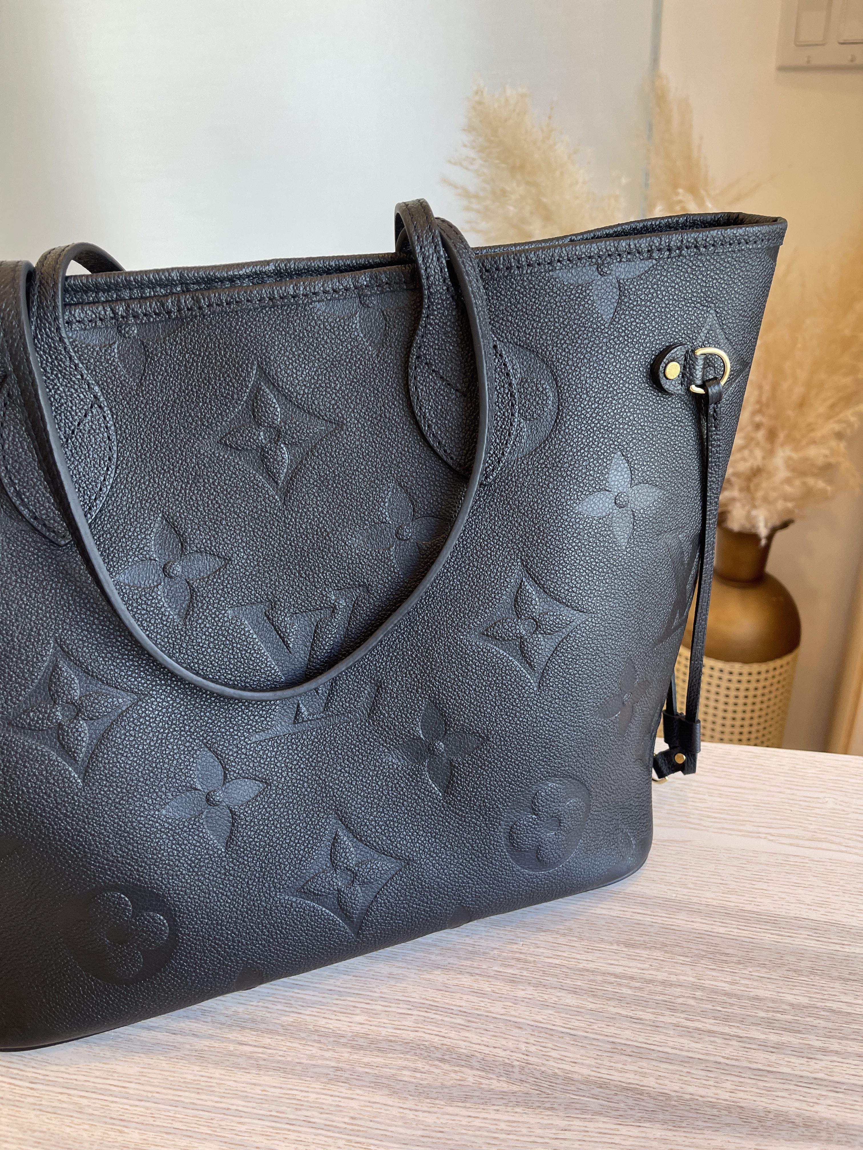 Louis Vuitton Black Monogram Empreinte Giant Neverfull MM with Pouch  75lv825s at 1stDibs