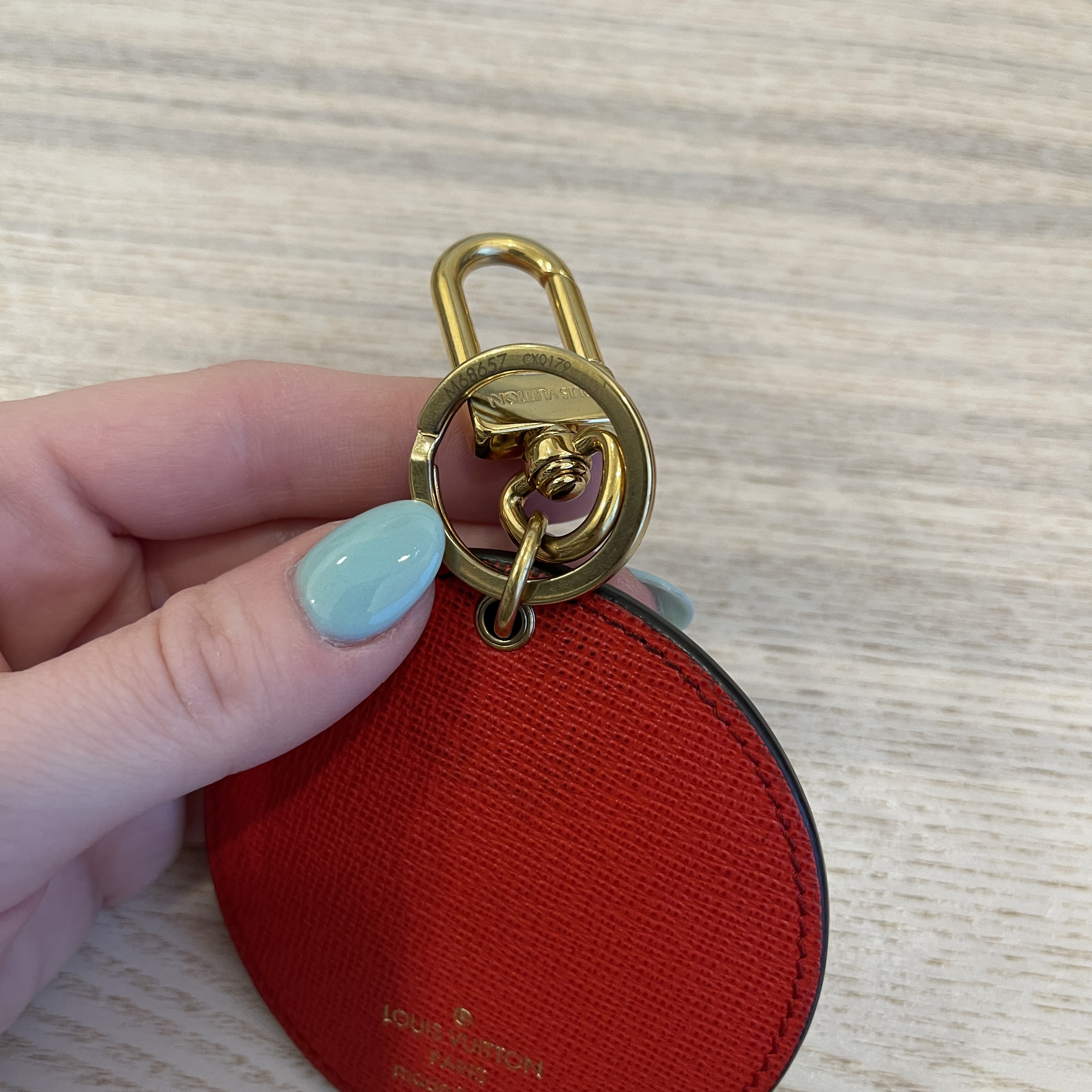 Louis Vuitton KeyChain Key Ring Bag Charm LV Mirror Epi Pink Ladies  accessories