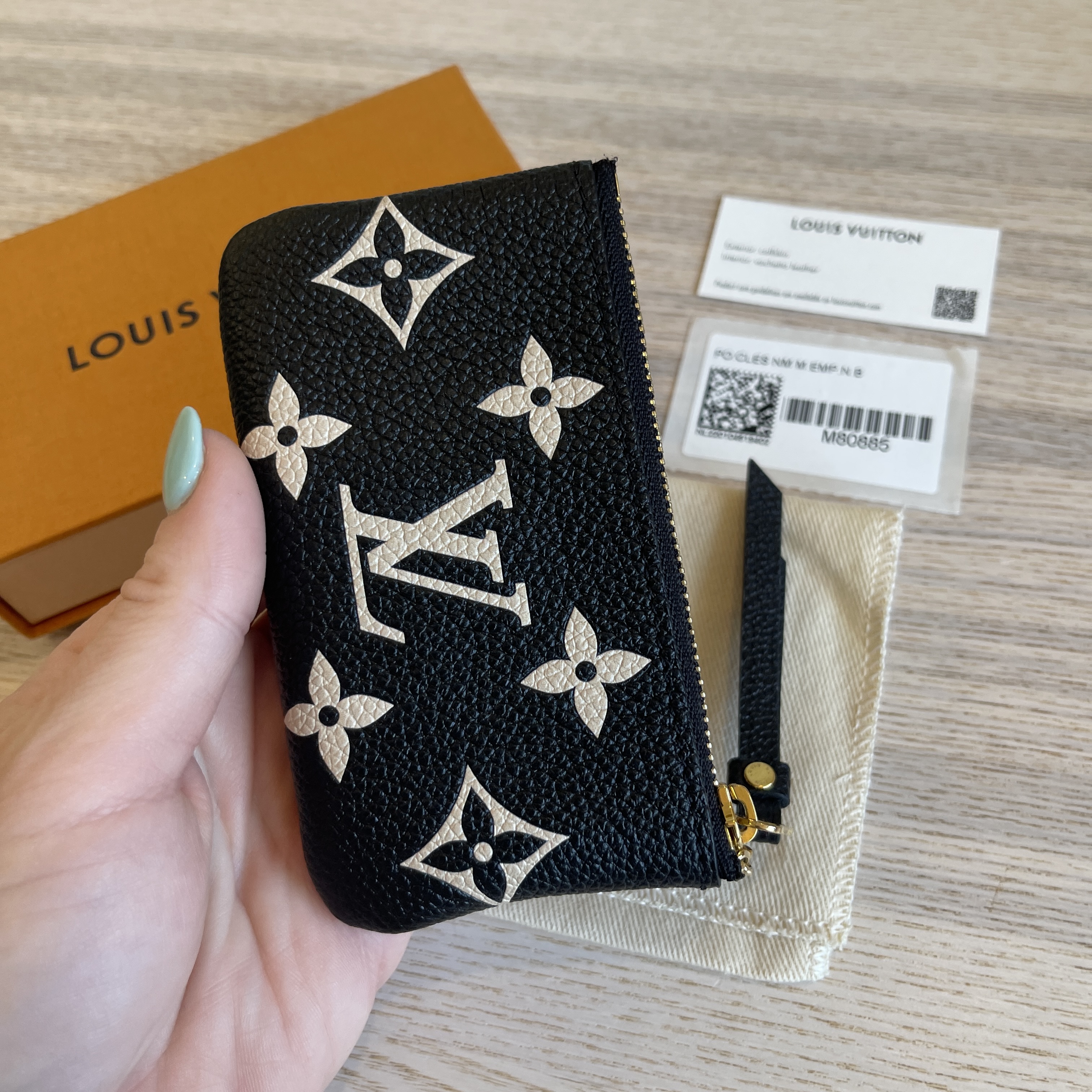 Louis Vuitton MONOGRAM EMPREINTE 2020-21FW Exclusive online prelaunch - key  pouch (M80900)