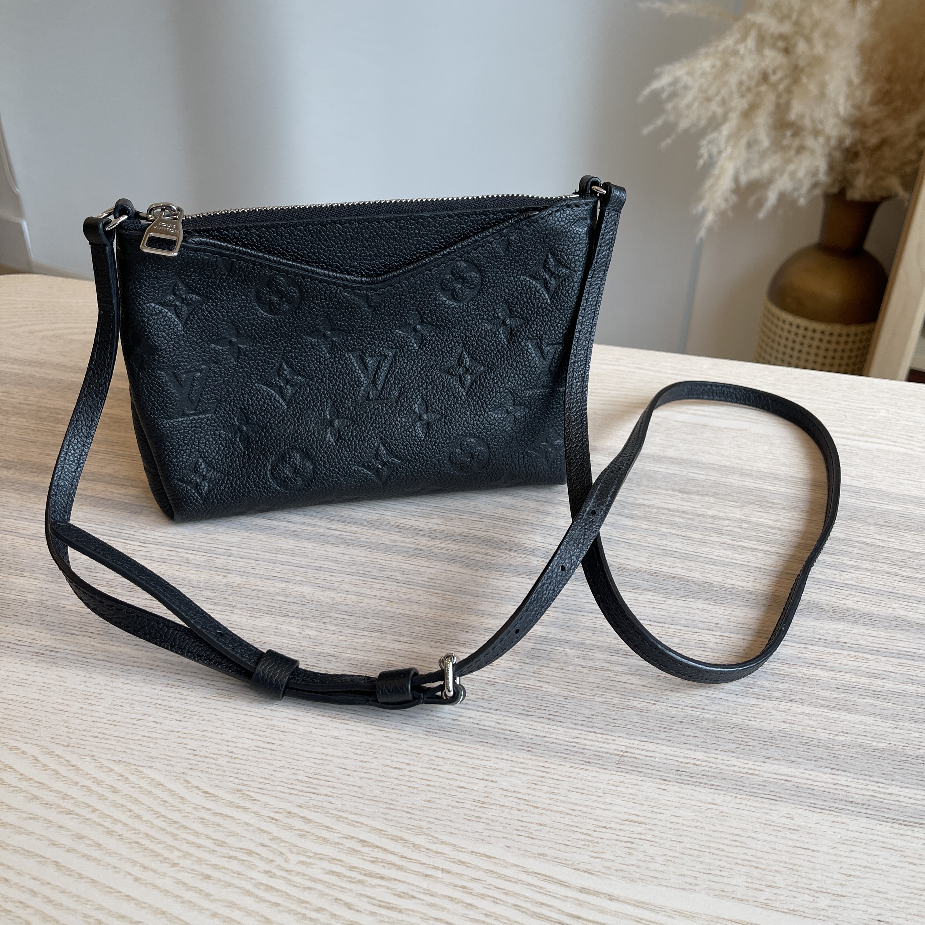 Louis Vuitton, Bags, Louis Vuitton Black Empreinte Leather Pallas  Crossbody Clutch Louis Vuitton