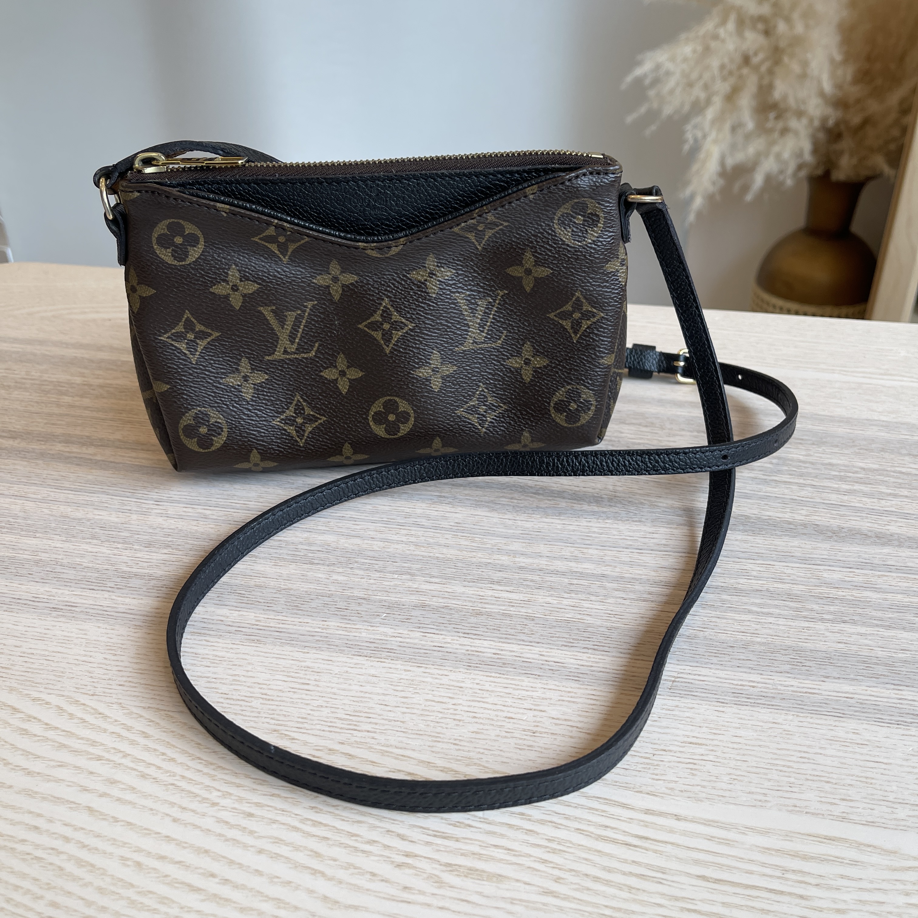 Louis Vuitton Uniformes Monogram Empreinte Pallas - Black Crossbody Bags,  Handbags - LOU707199