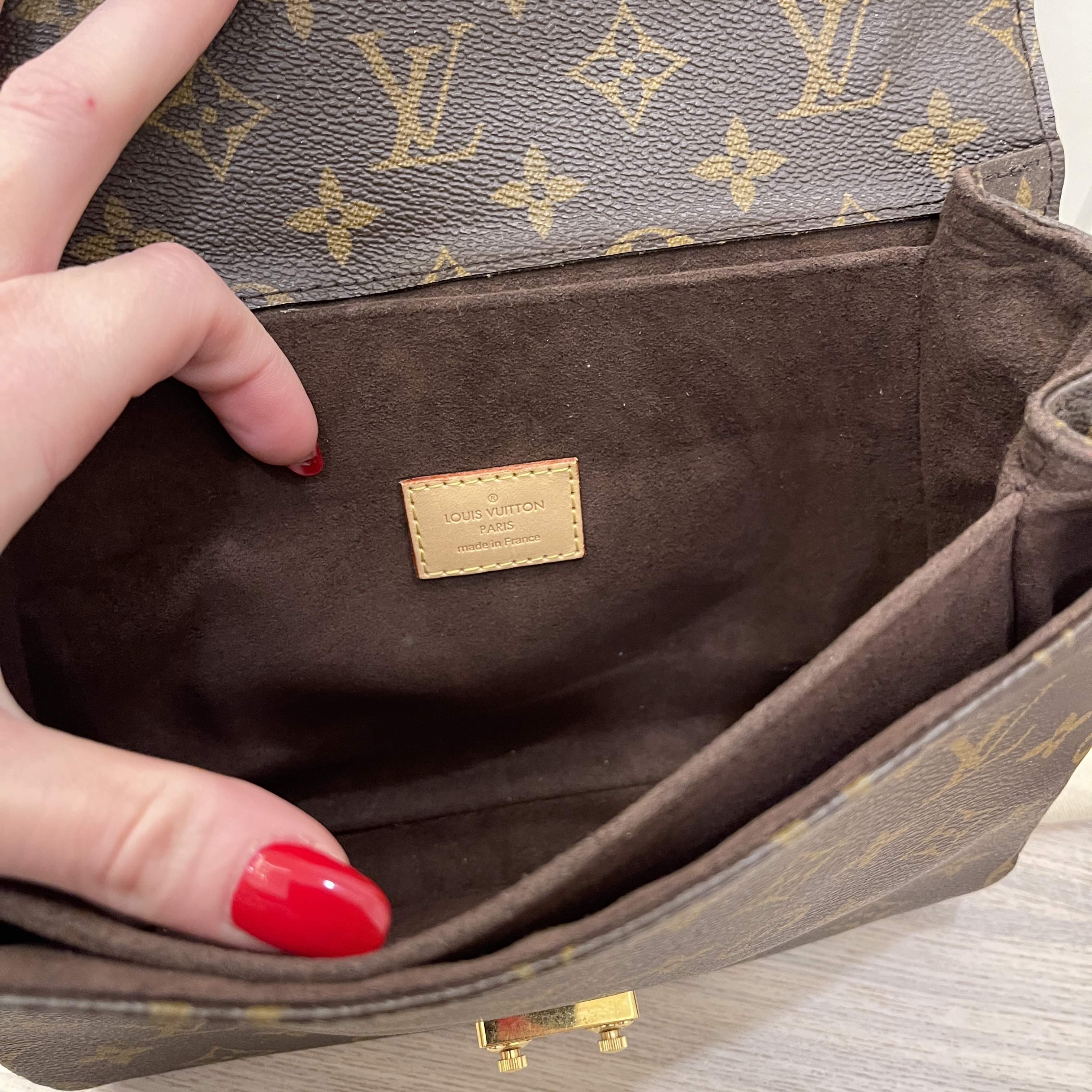 Wanting to buy a used Pochette metis or similar : r/Louisvuitton
