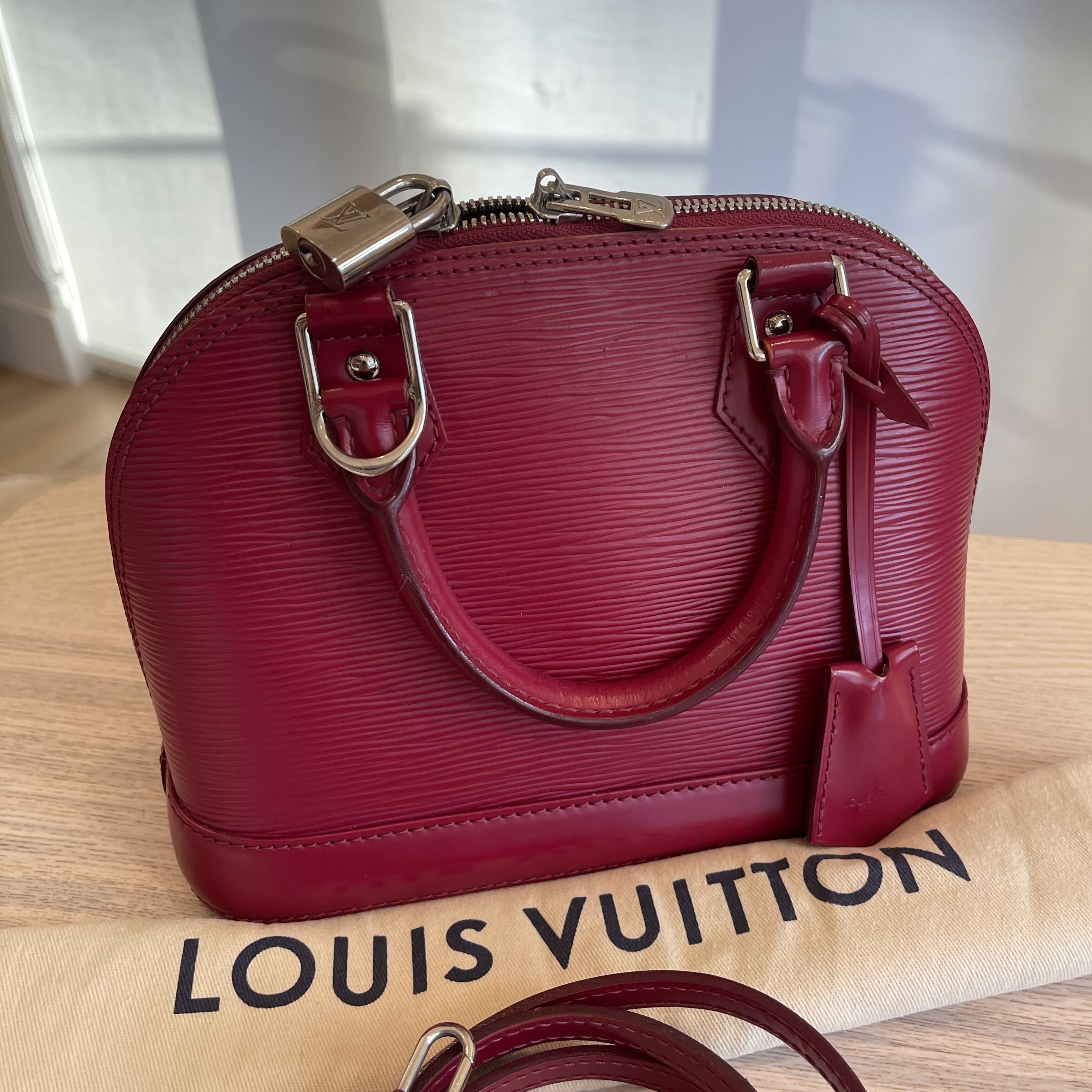 Louis Vuitton Alma BB Red Epi