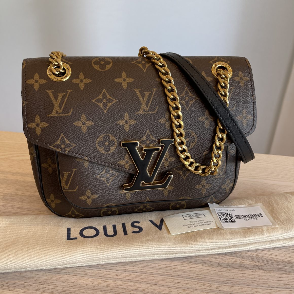 Authentic LOUIS VUITTON Monogram Passy M45592 Shoulder bag #260