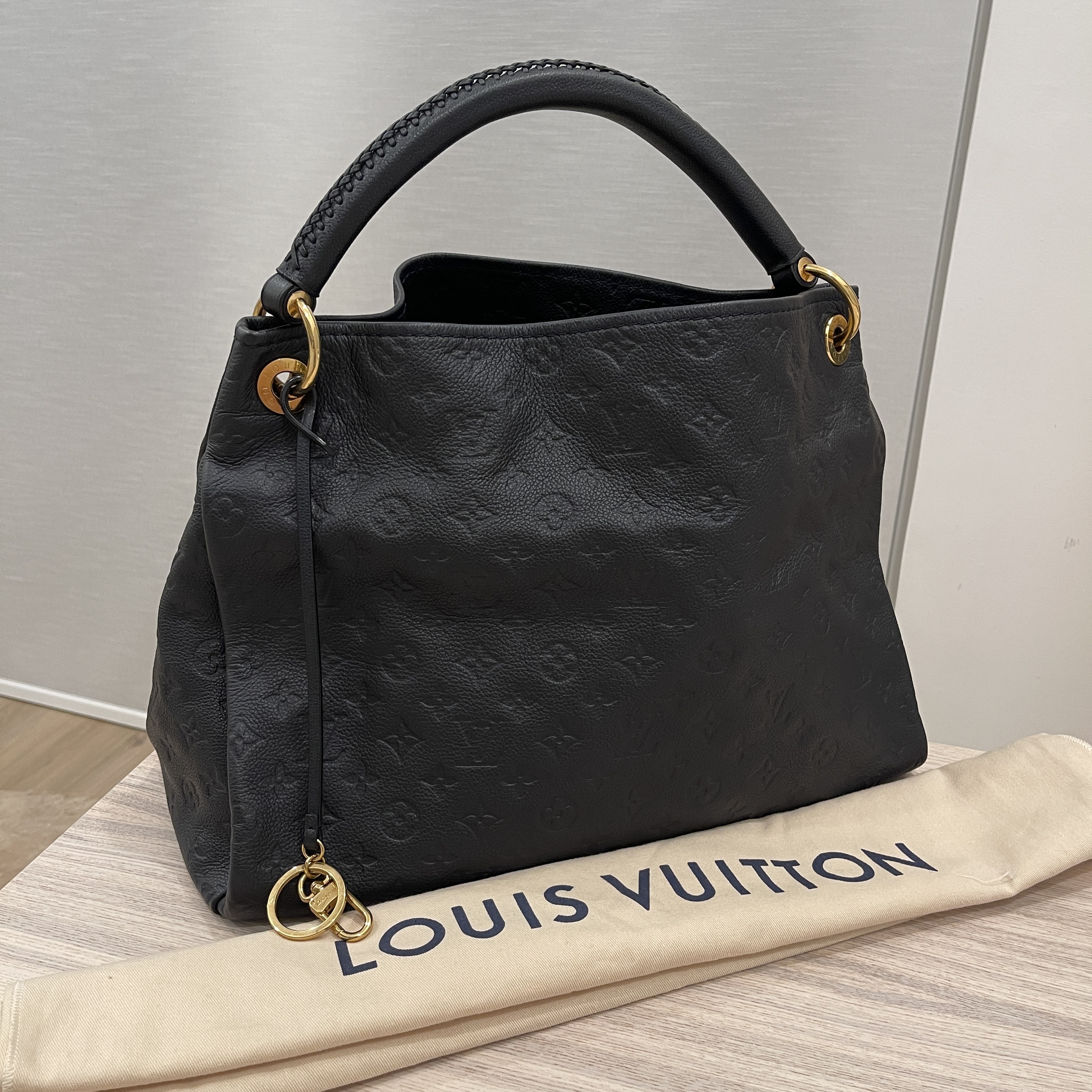 Louis Vuitton Artsy MM Empreinte Review 