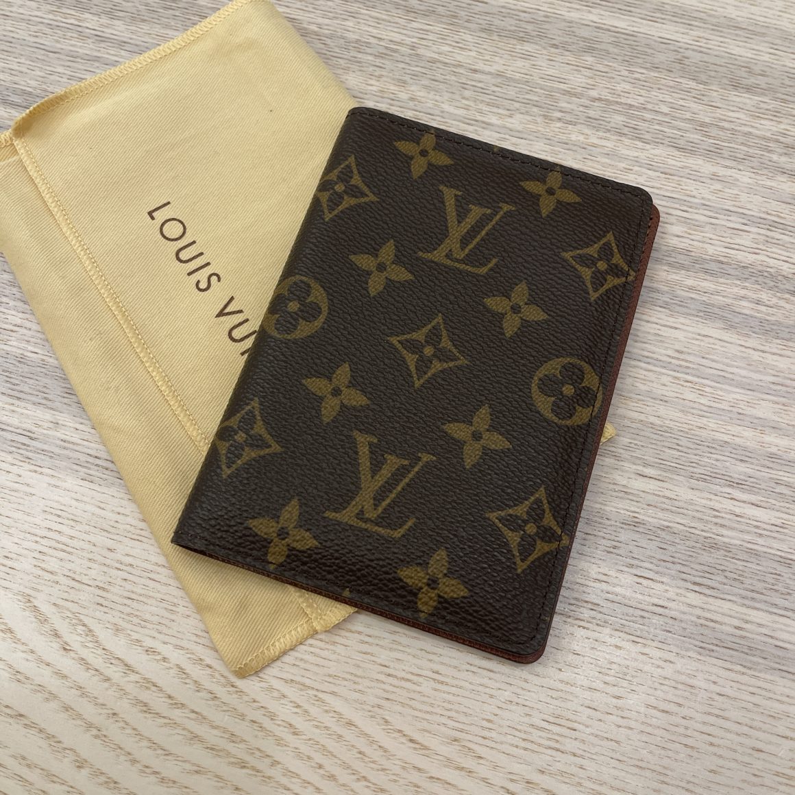 SOLD - NEW - LV Black Monogram Empreinte Leather Passport Cover (NFC)_Louis  Vuitton_BRANDS_MILAN CLASSIC Luxury Trade Company Since 2007触屏版