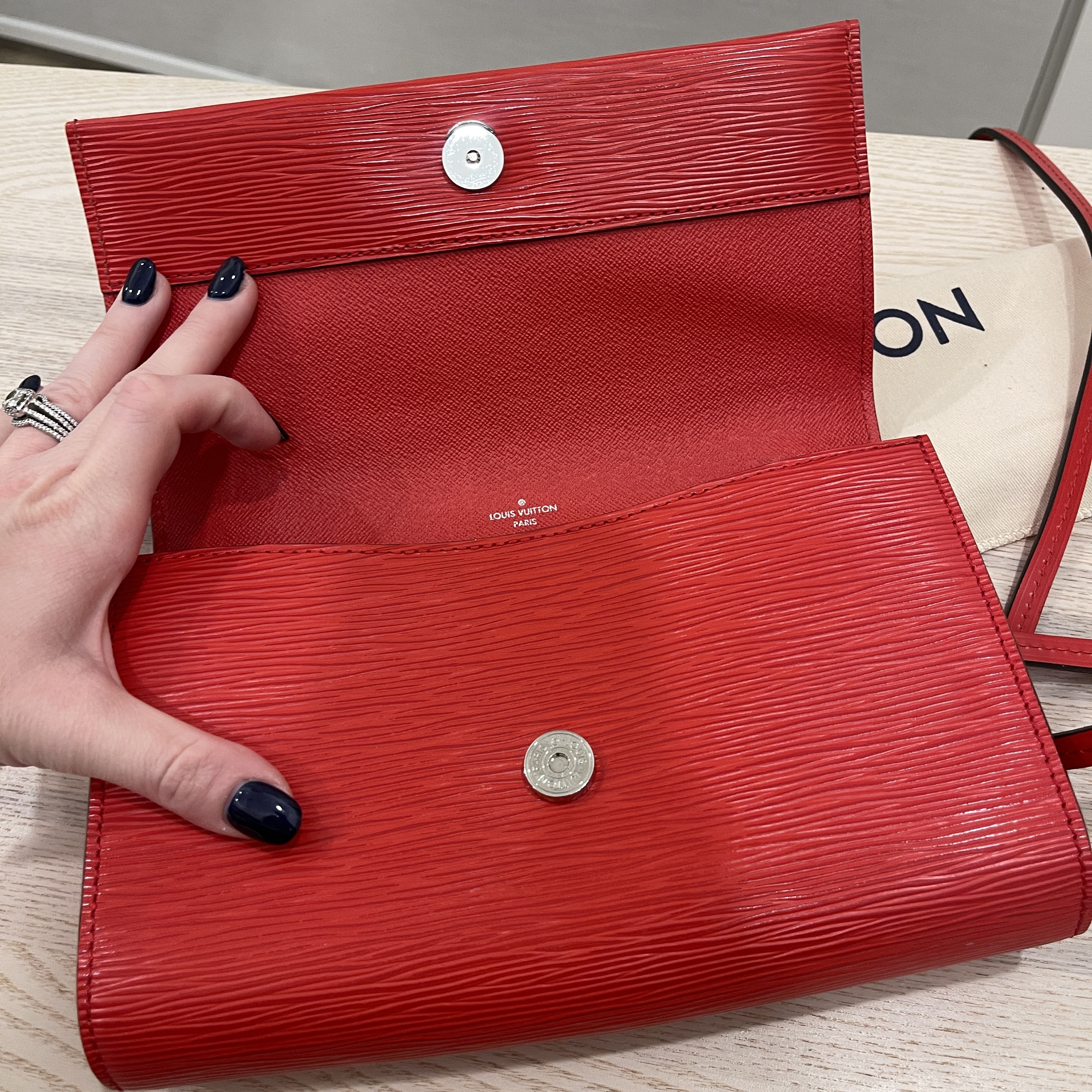 Louis Vuitton Coquelicot Epi Leather Clery Pochette Bag - Yoogi's