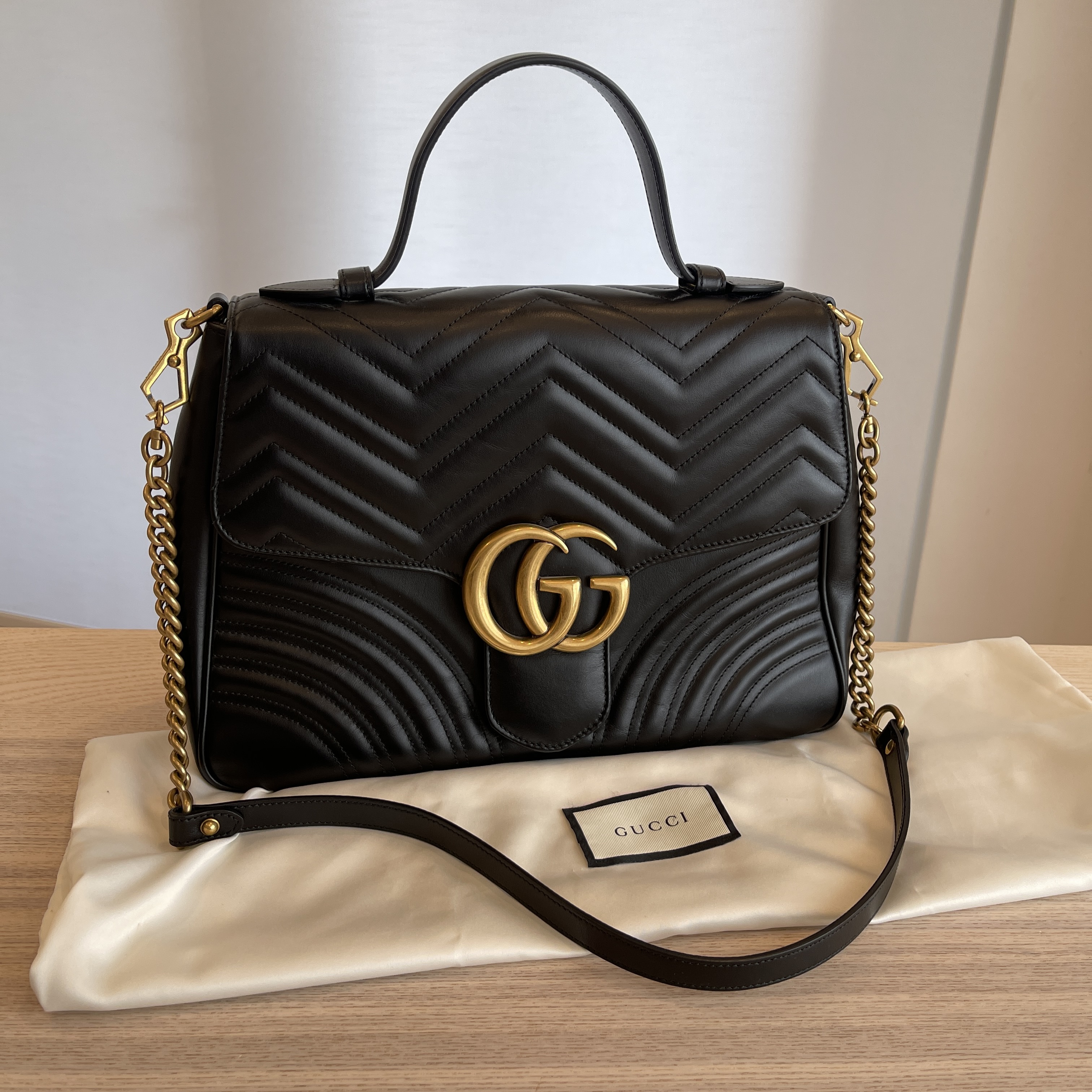 Gg marmont medium discount matelassé top handle bag