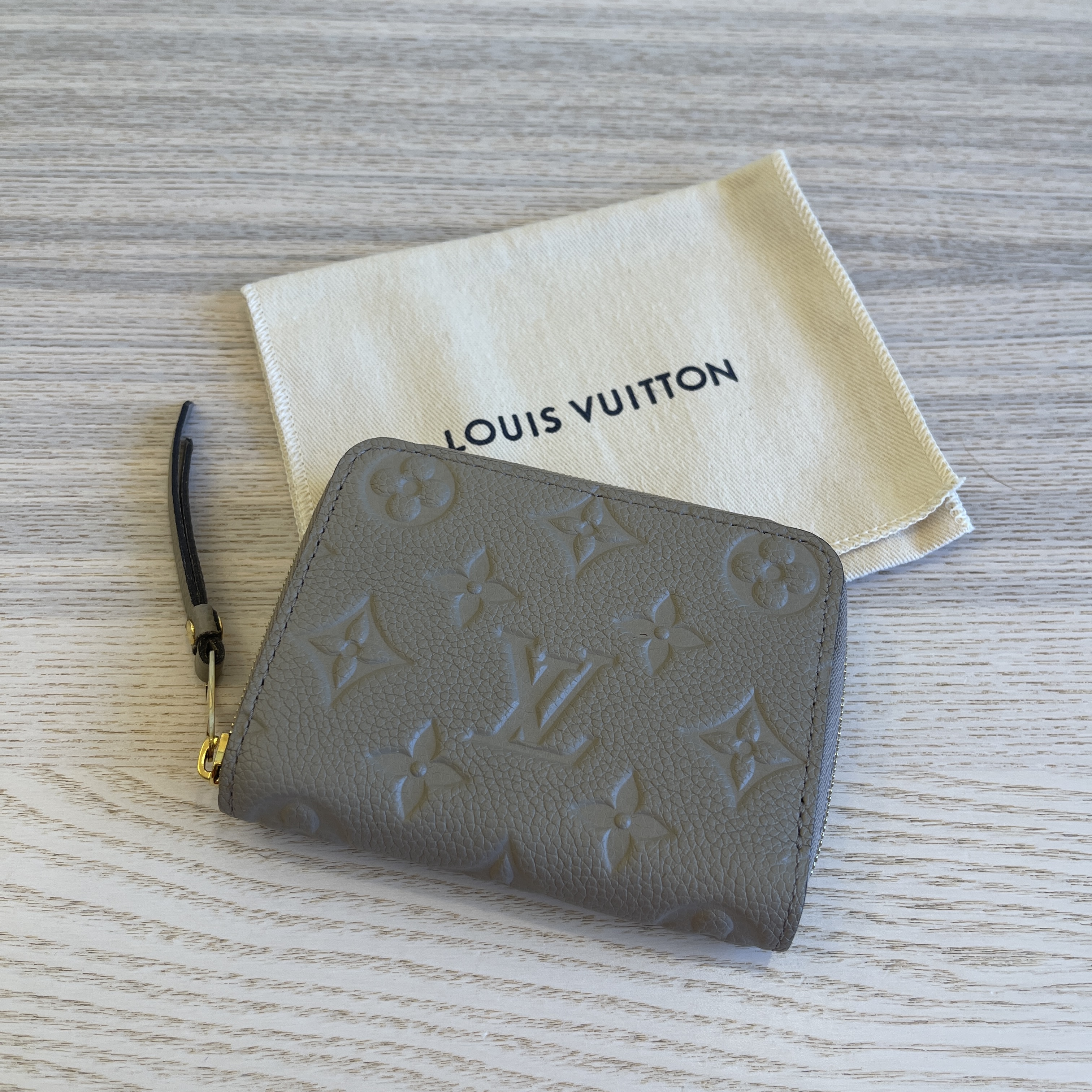 Auth Louis Vuitton Monogram Empreinte M60574