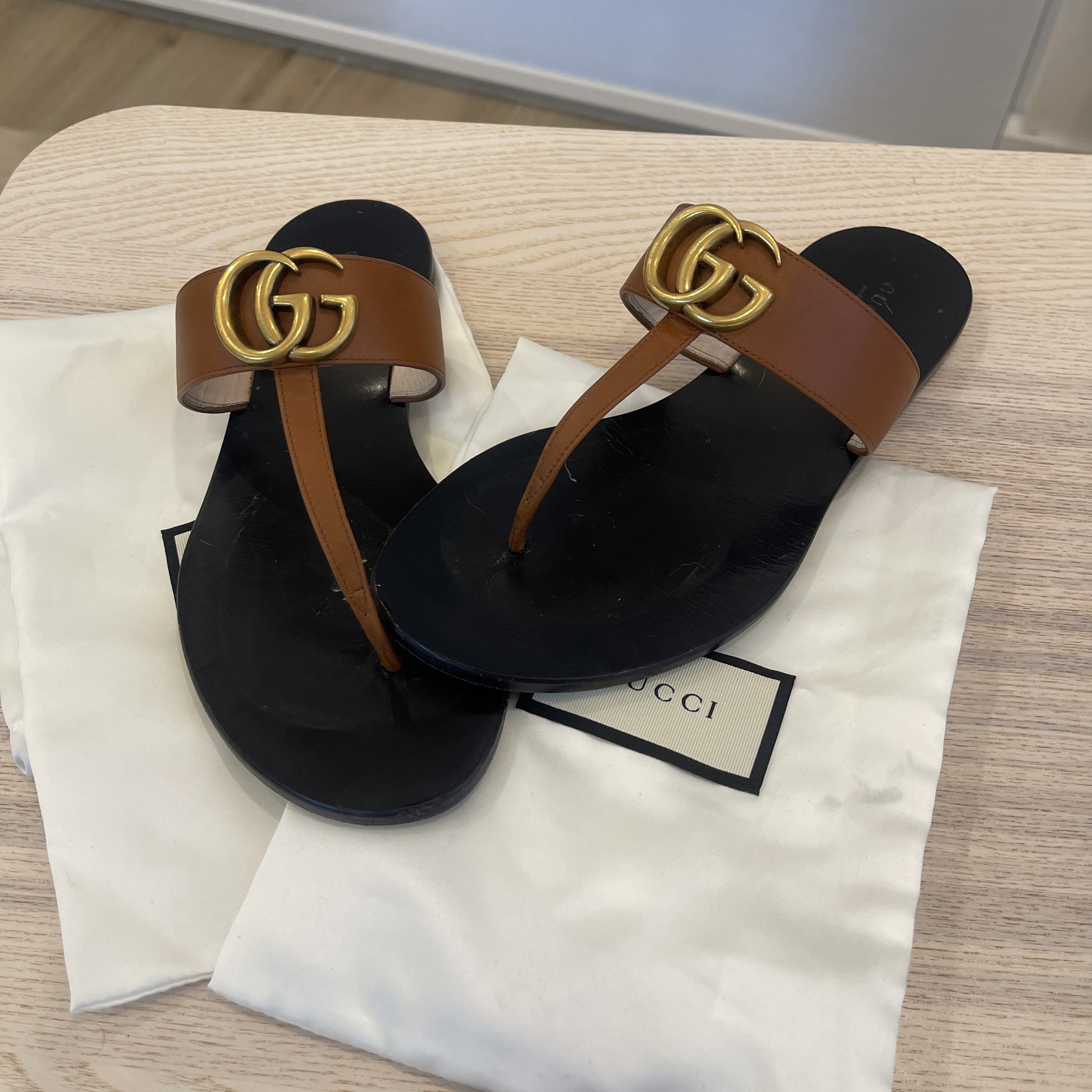 Gucci Blondie thong-strap Sandals - Farfetch