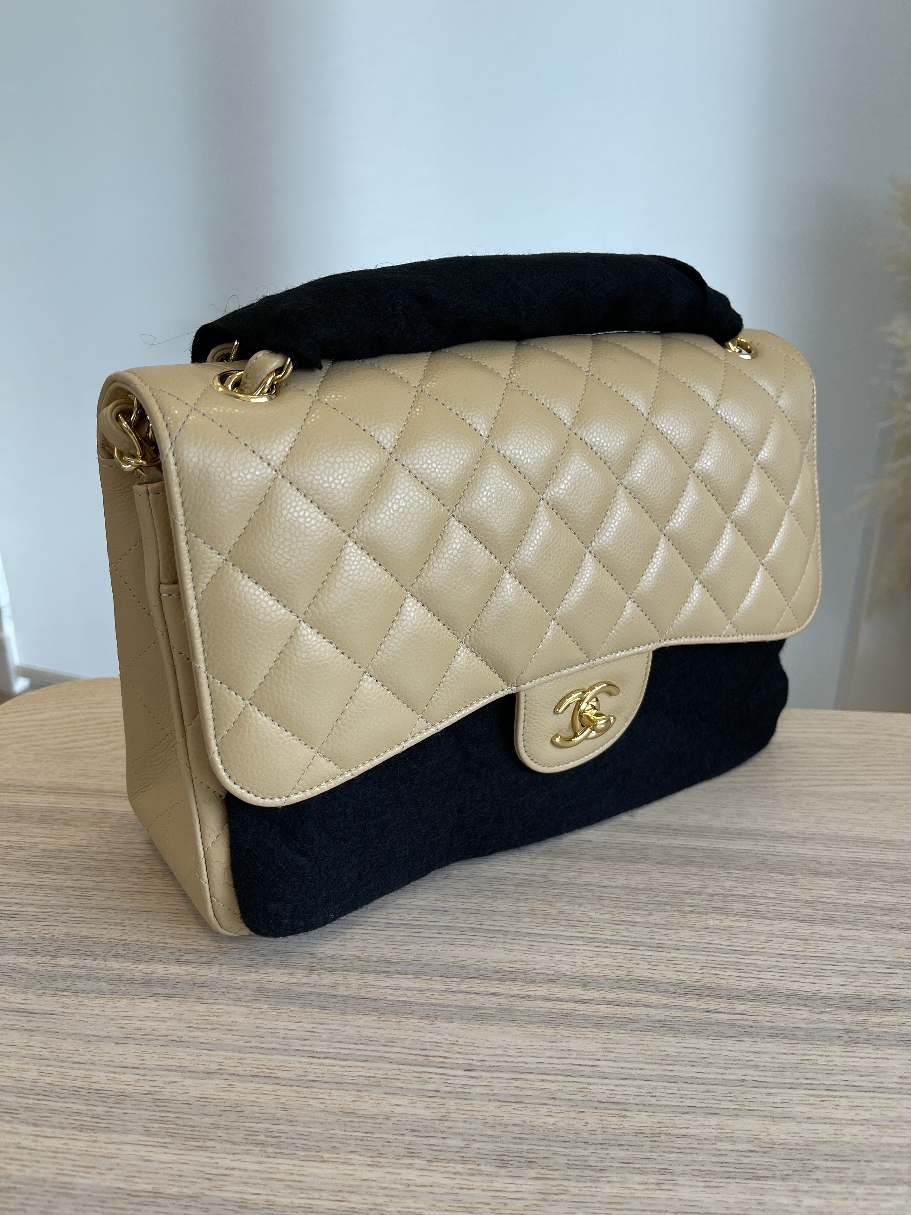 CHANEL Caviar Quilted Jumbo Double Flap Navy Blue 1272926