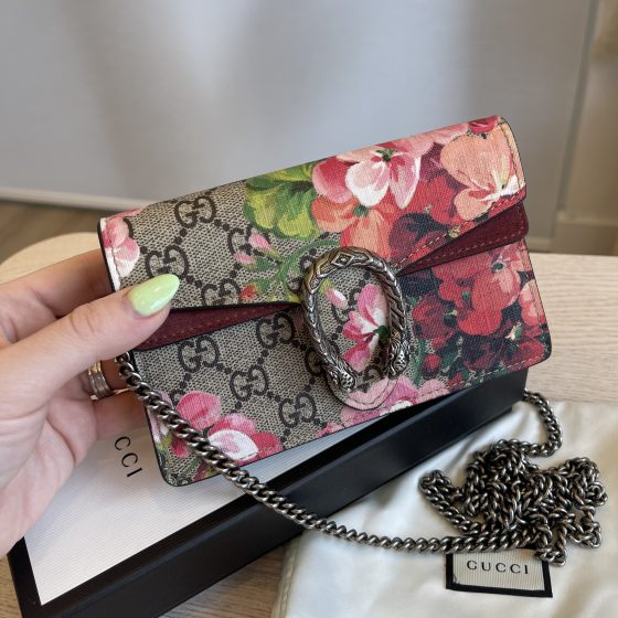 Gucci dionysus gg blooms super mini bag best sale