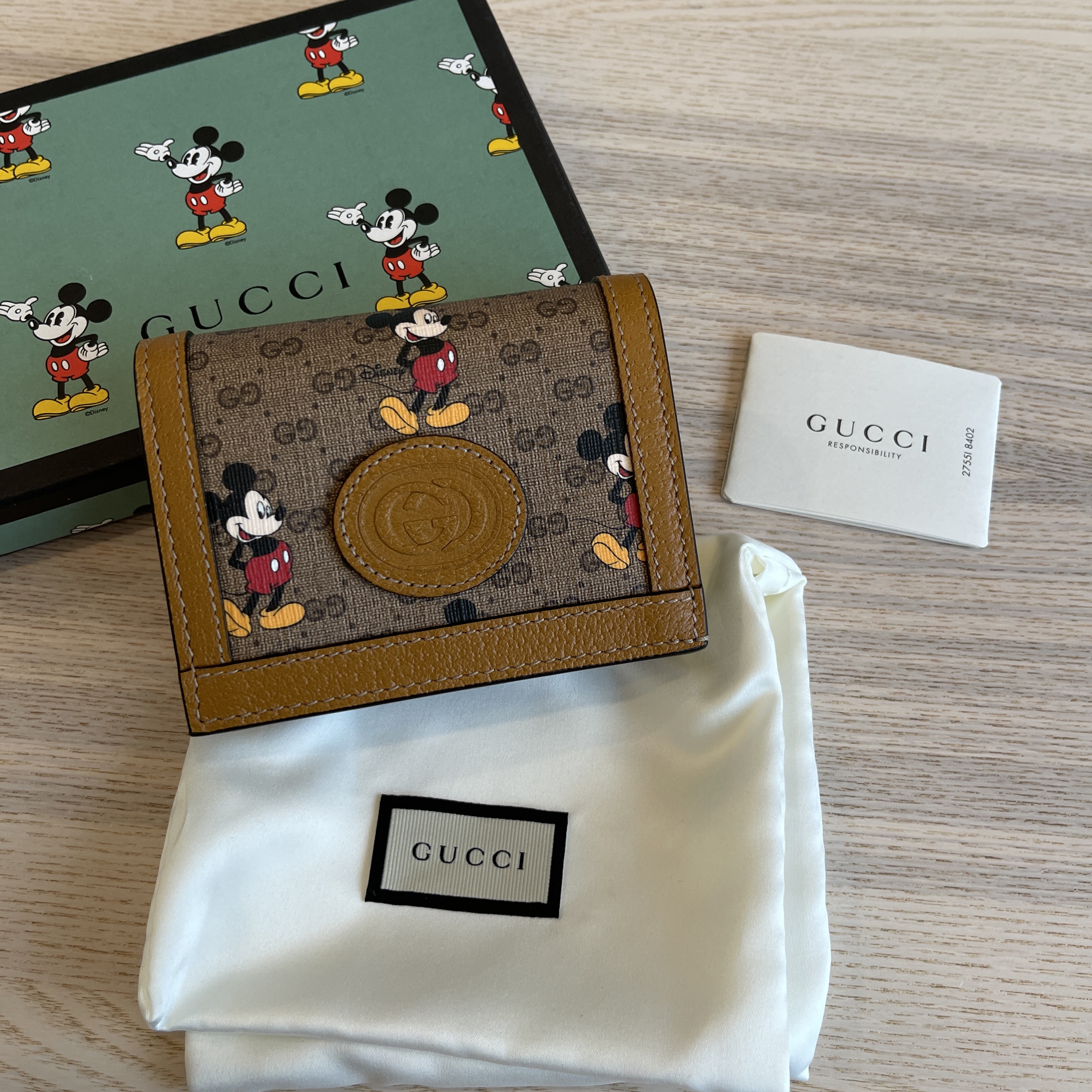 Gucci mickey card discount holder