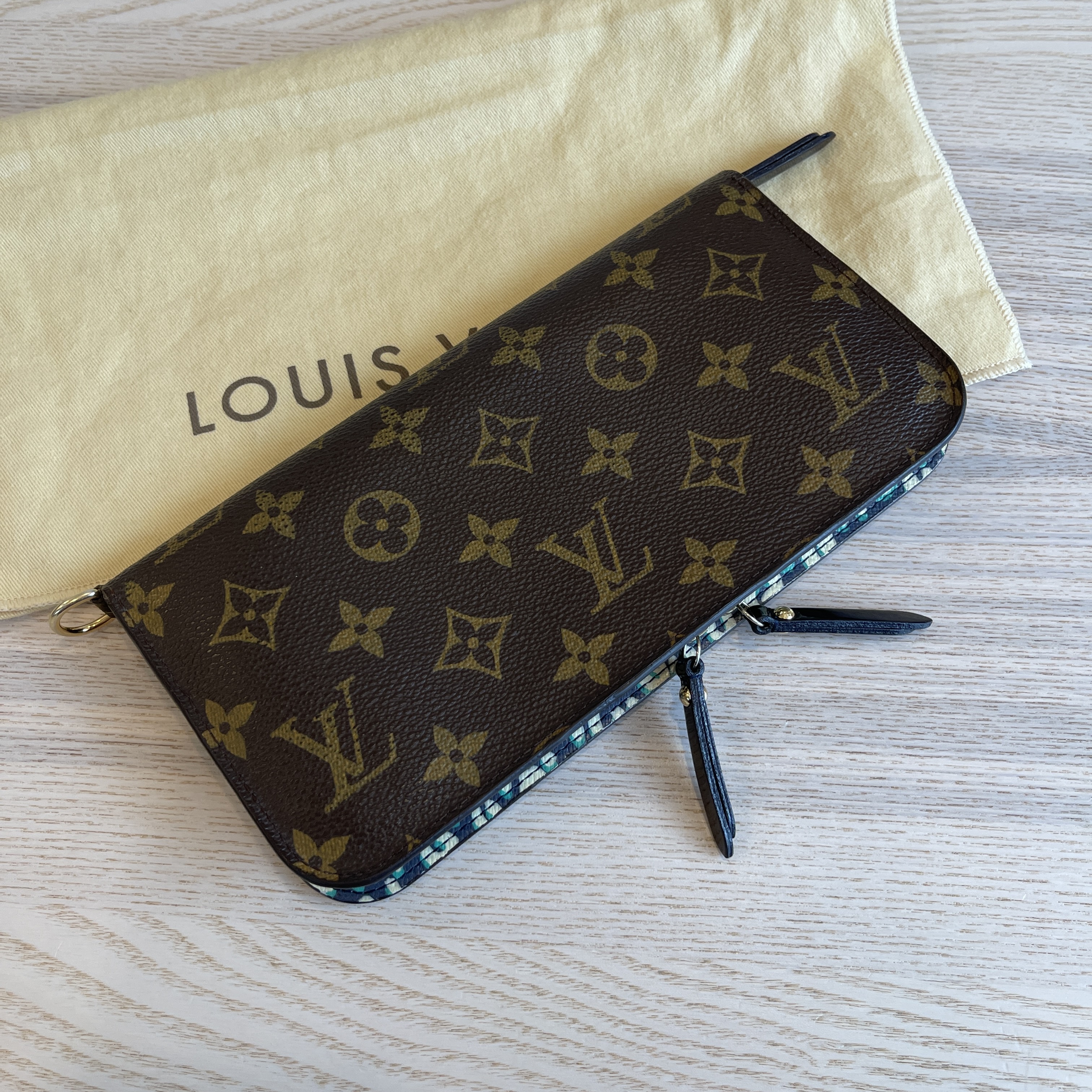 Louis Vuitton Wallet Zippy Stephan Sprouse Vernis Leopard W/Added