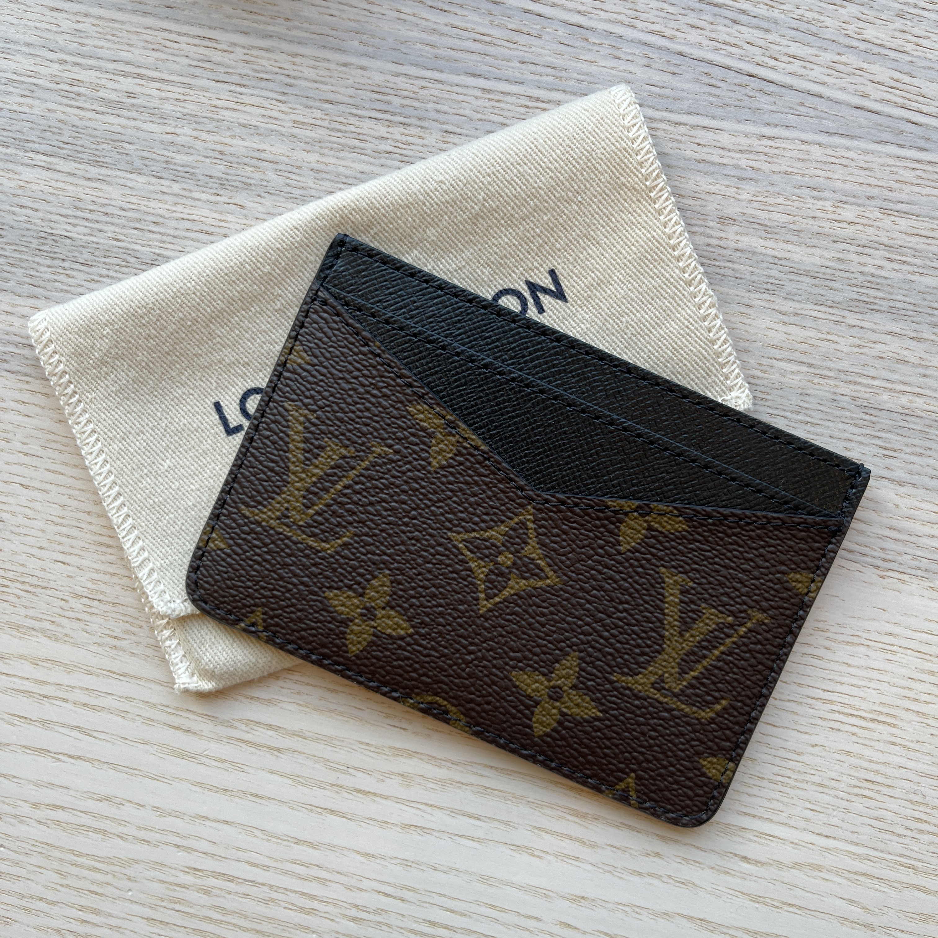 Louis Vuitton, Bags, Louis Vuitton Neo Card Holder