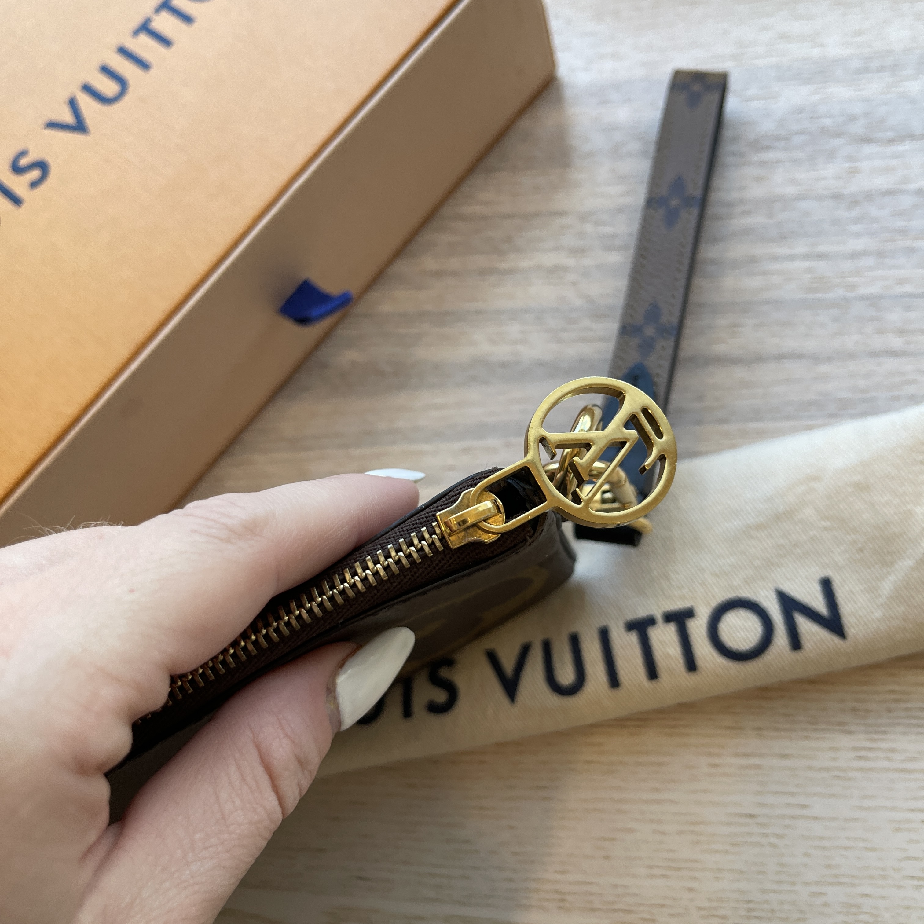 Shop Louis Vuitton MONOGRAM Trio pouch (M68756) by luxurysuite