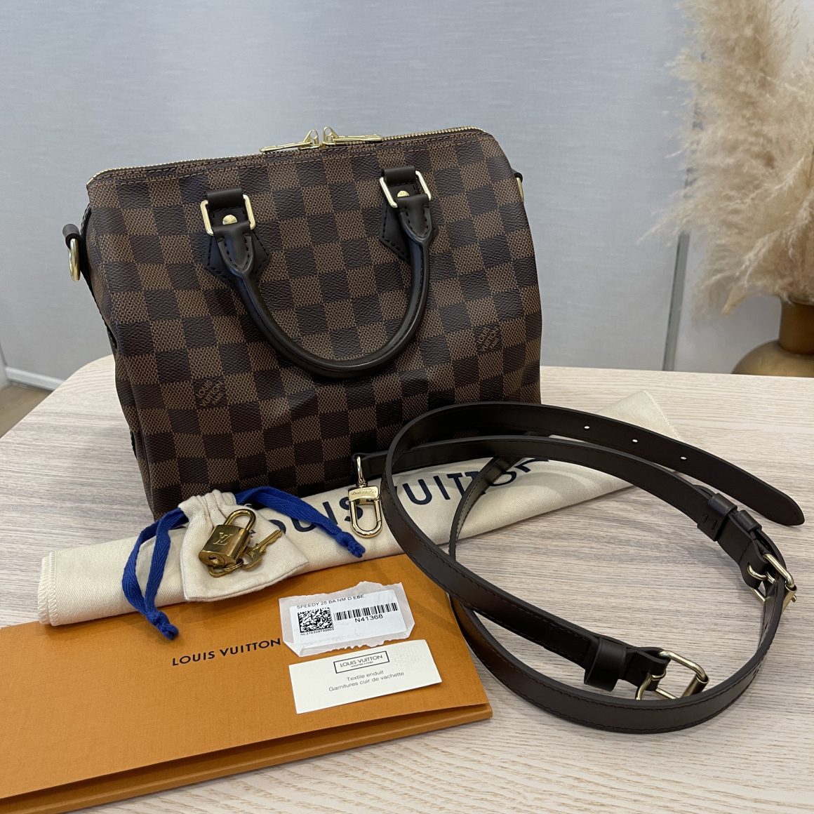 Louis Vuitton Damier Ebene Speedy Bandouliere 25 – STYLISHTOP