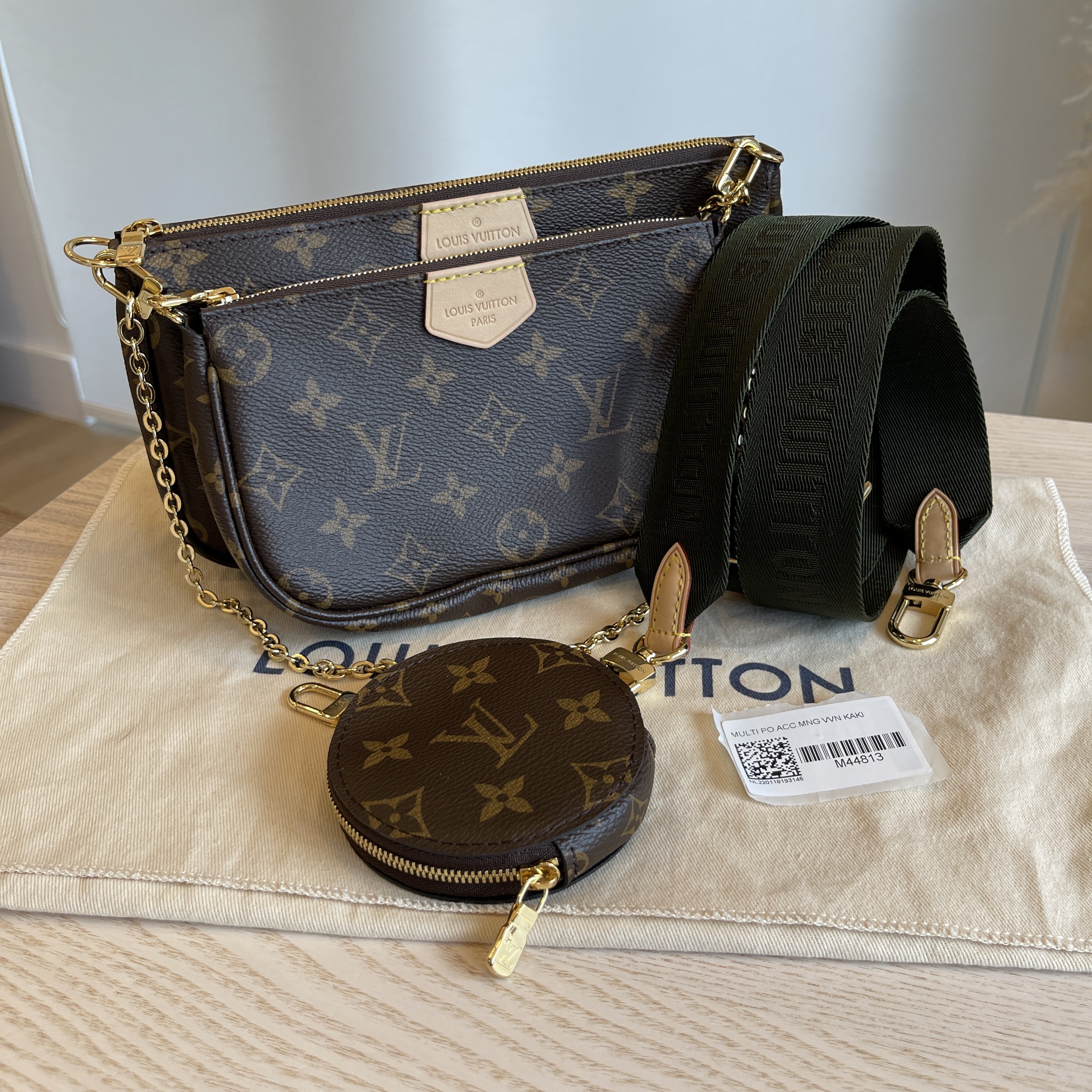 Shop Louis Vuitton MONOGRAM Multi pochette accessoires (M44813