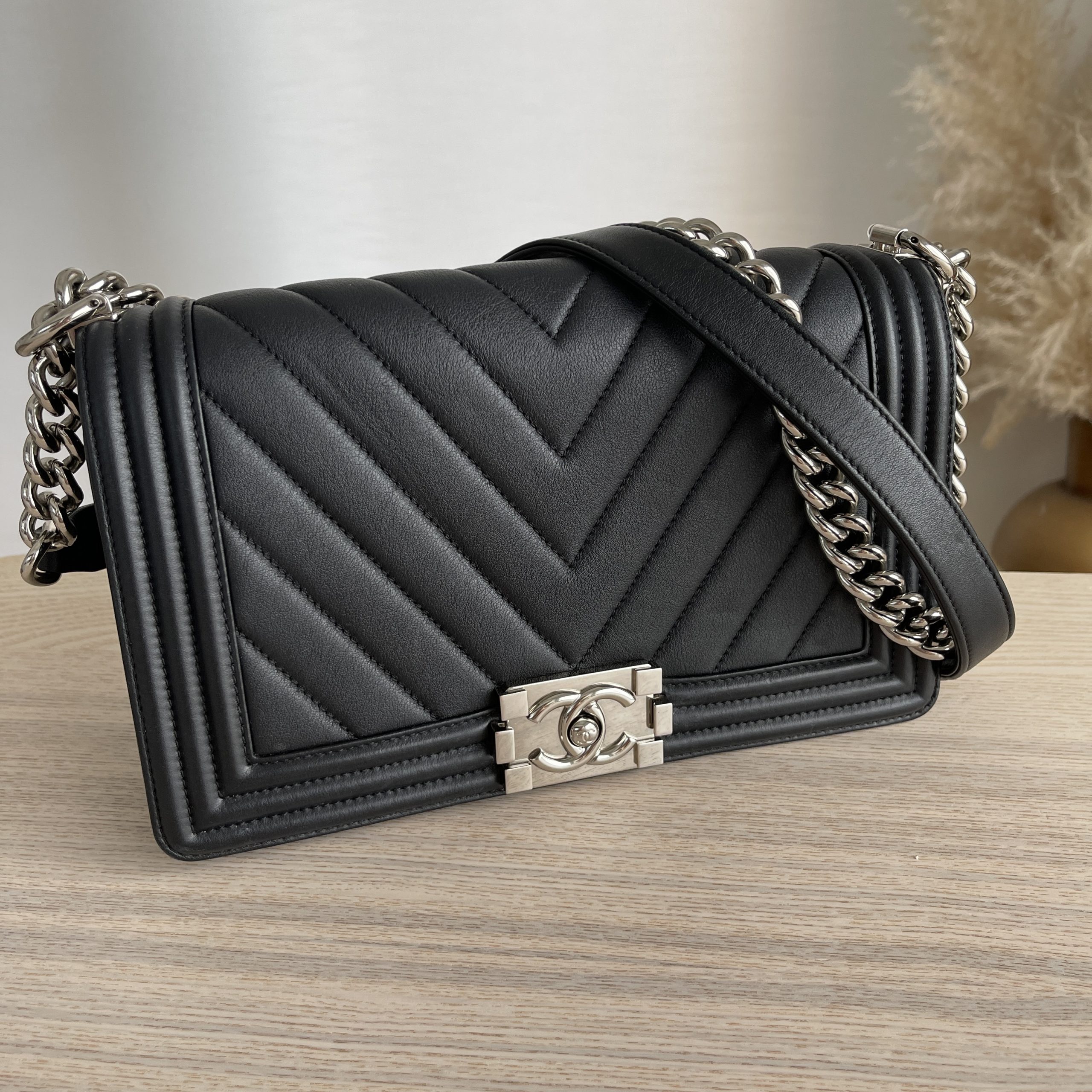 Chanel lambskin quilted 2025 medium boy flap black