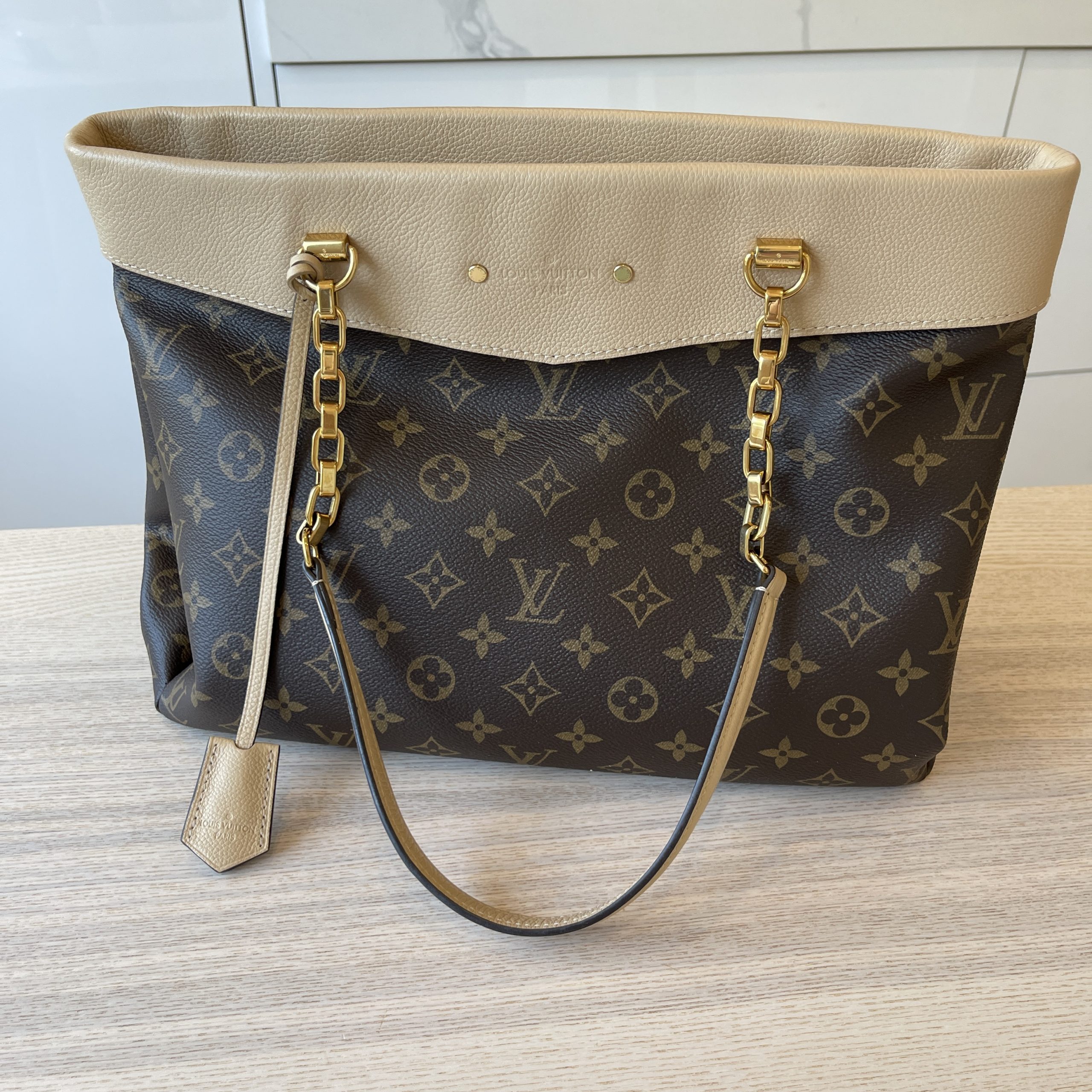 Louis Vuitton Pallas Zip Bags & Handbags for Women, Authenticity  Guaranteed