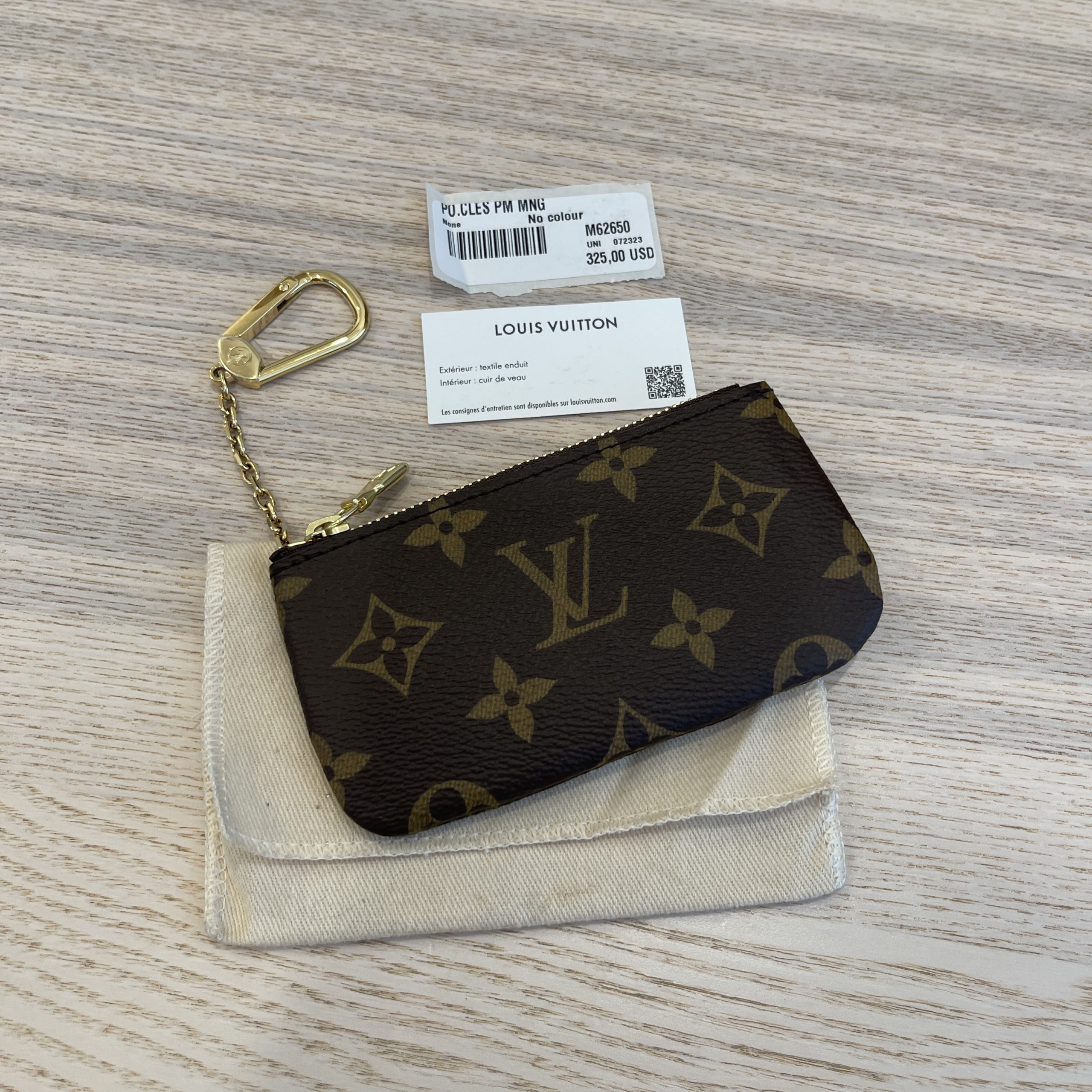 m62650 key pouch
