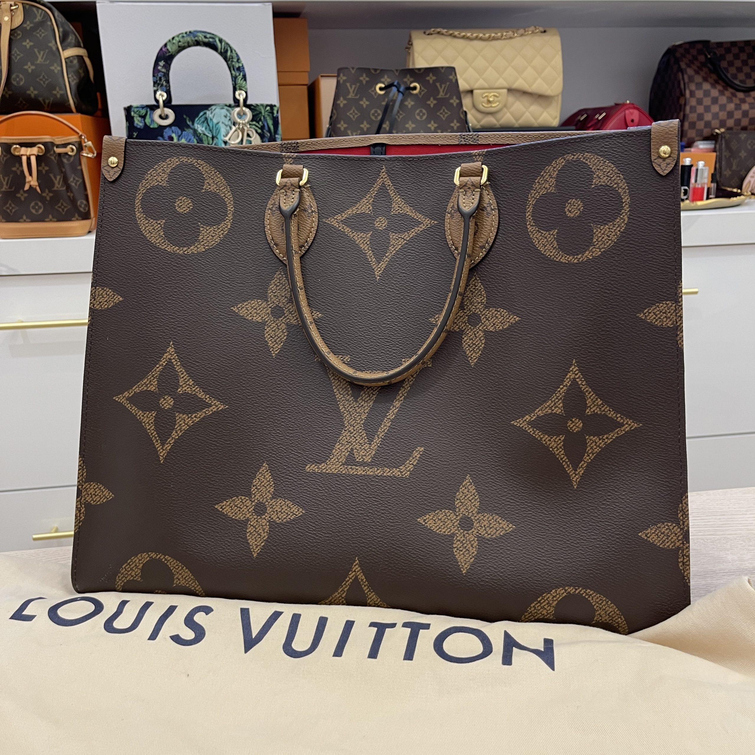 Louis Vuitton Monogram Giant Reverse OnTheGo GM
